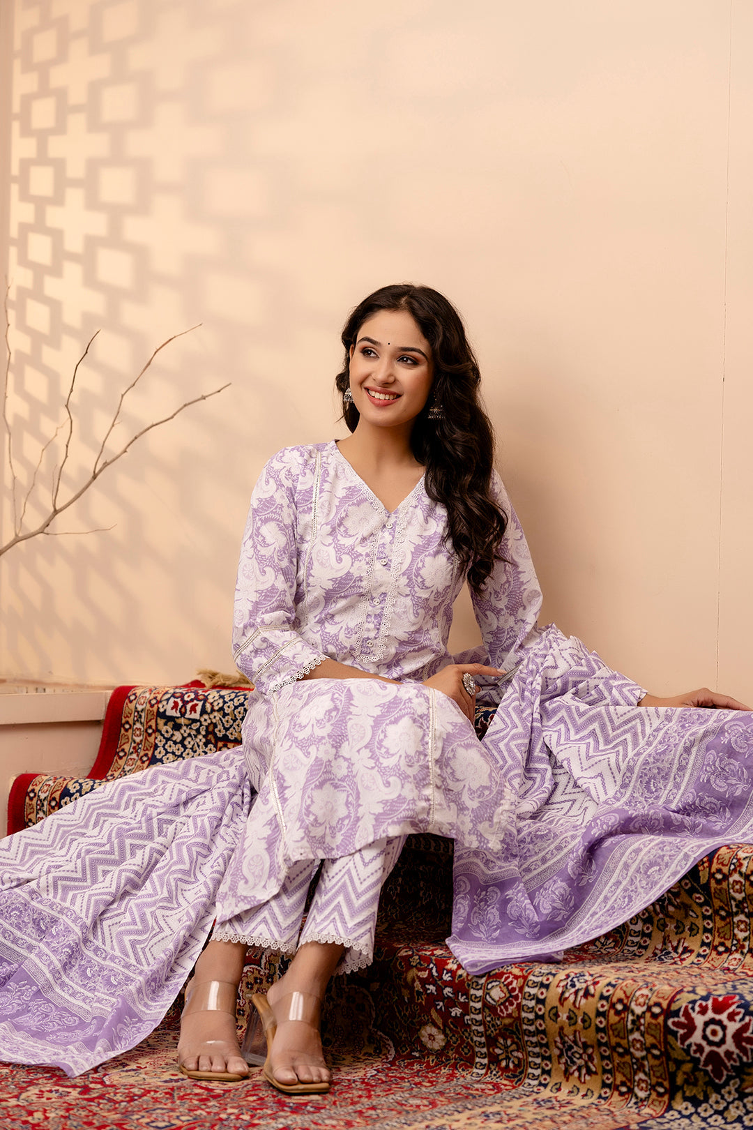 Women's Lavender Floral Printed Straight Kurta And Trouser With Dupatta - Taantav