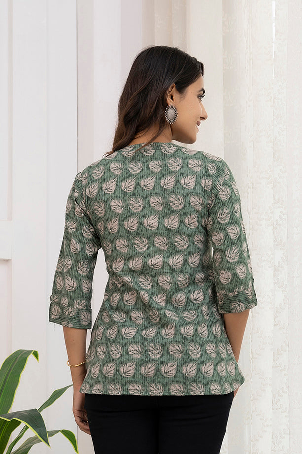 Women's Green Printed Straight Tunic - Taantav