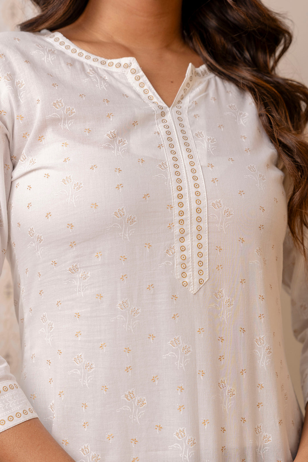 Women's White Printed Straight Tunic - Taantav