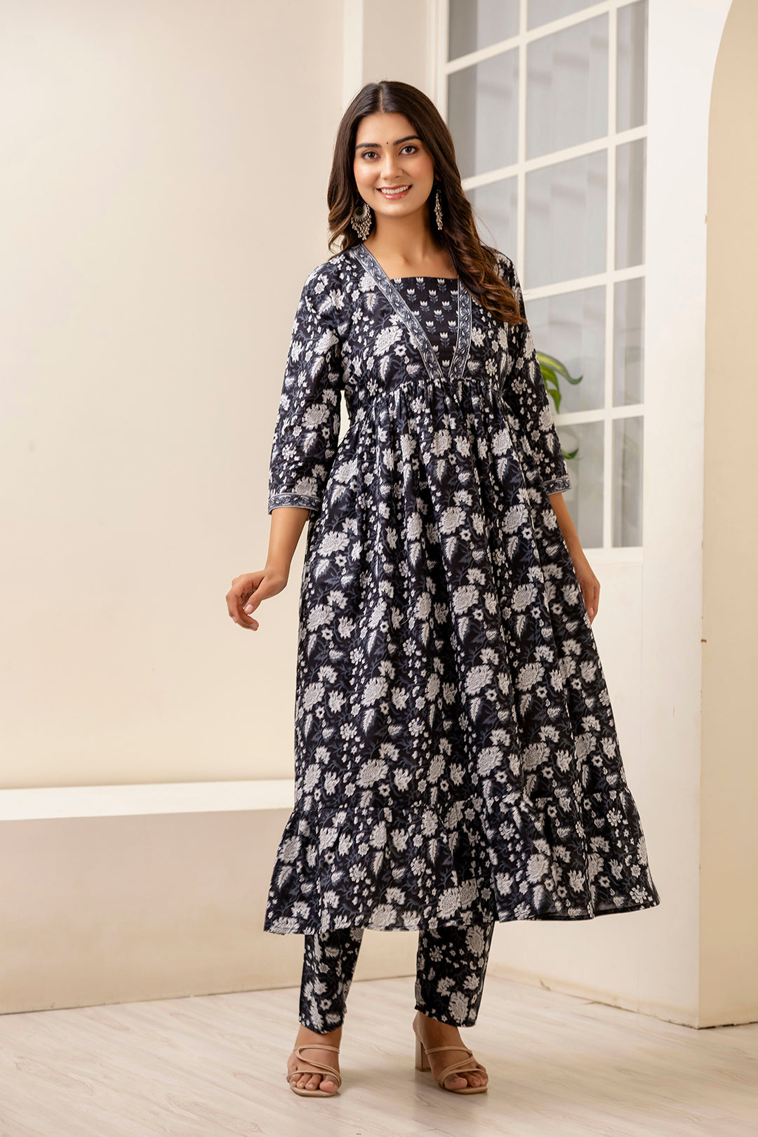 Women's Black Ethnic Printed Anarkali Kurta And Trouser With Dupatta - Taantav