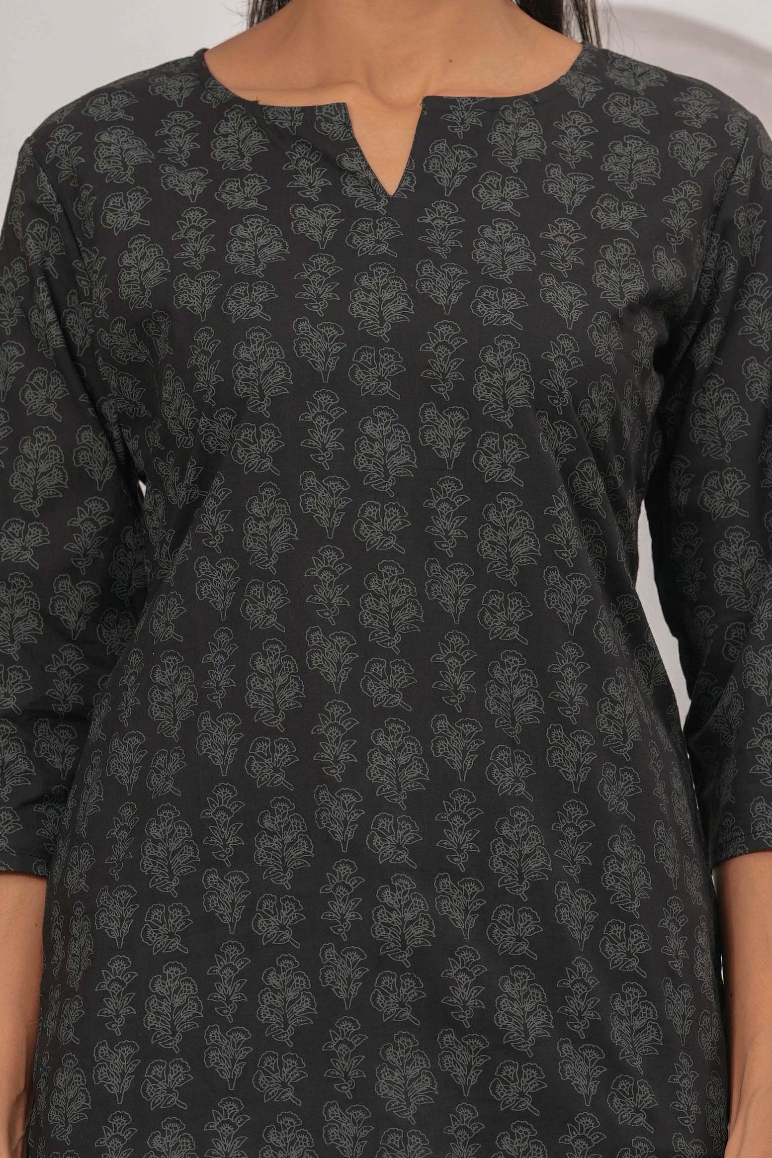 Color_Black