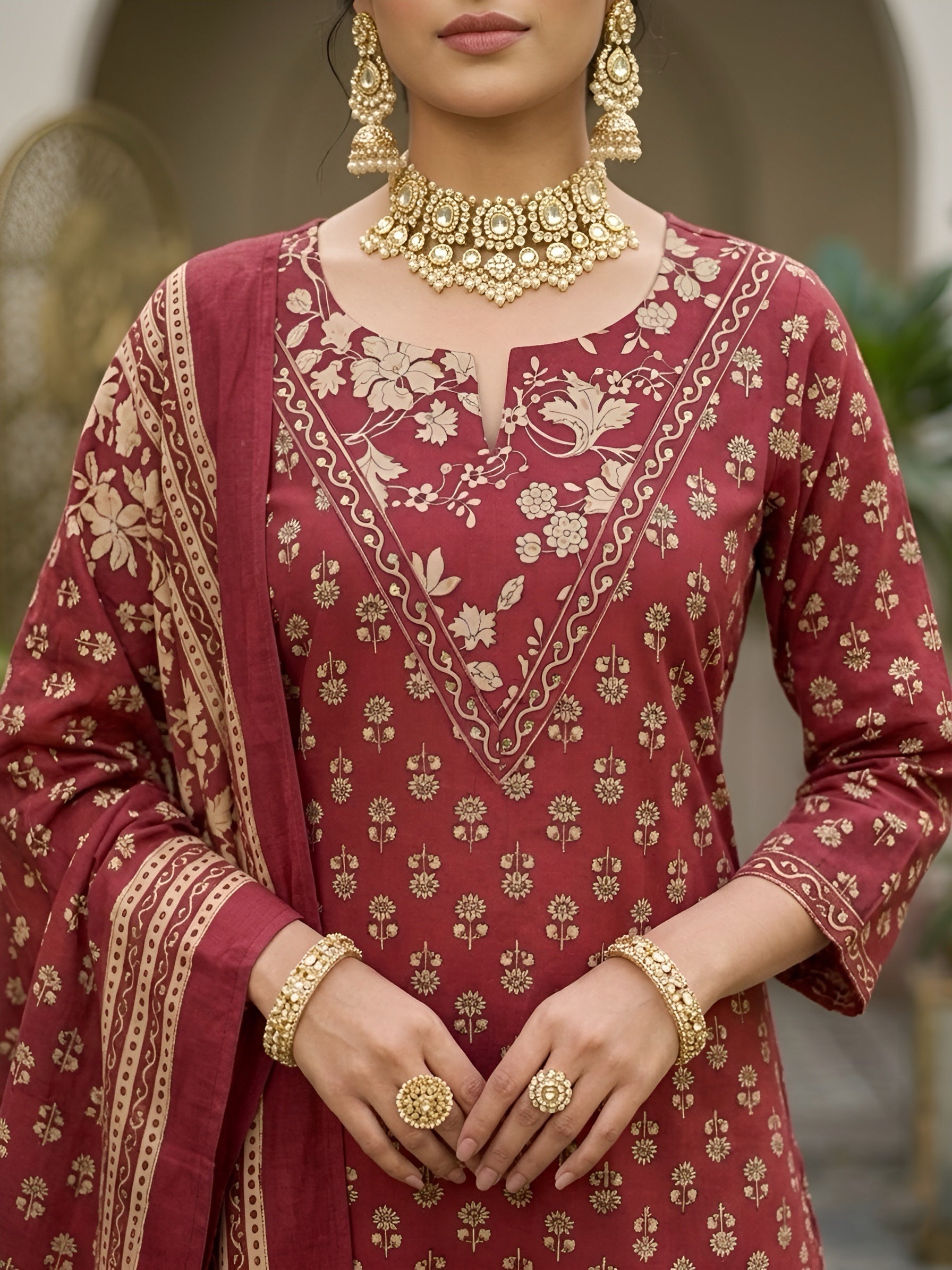 Color_Maroon