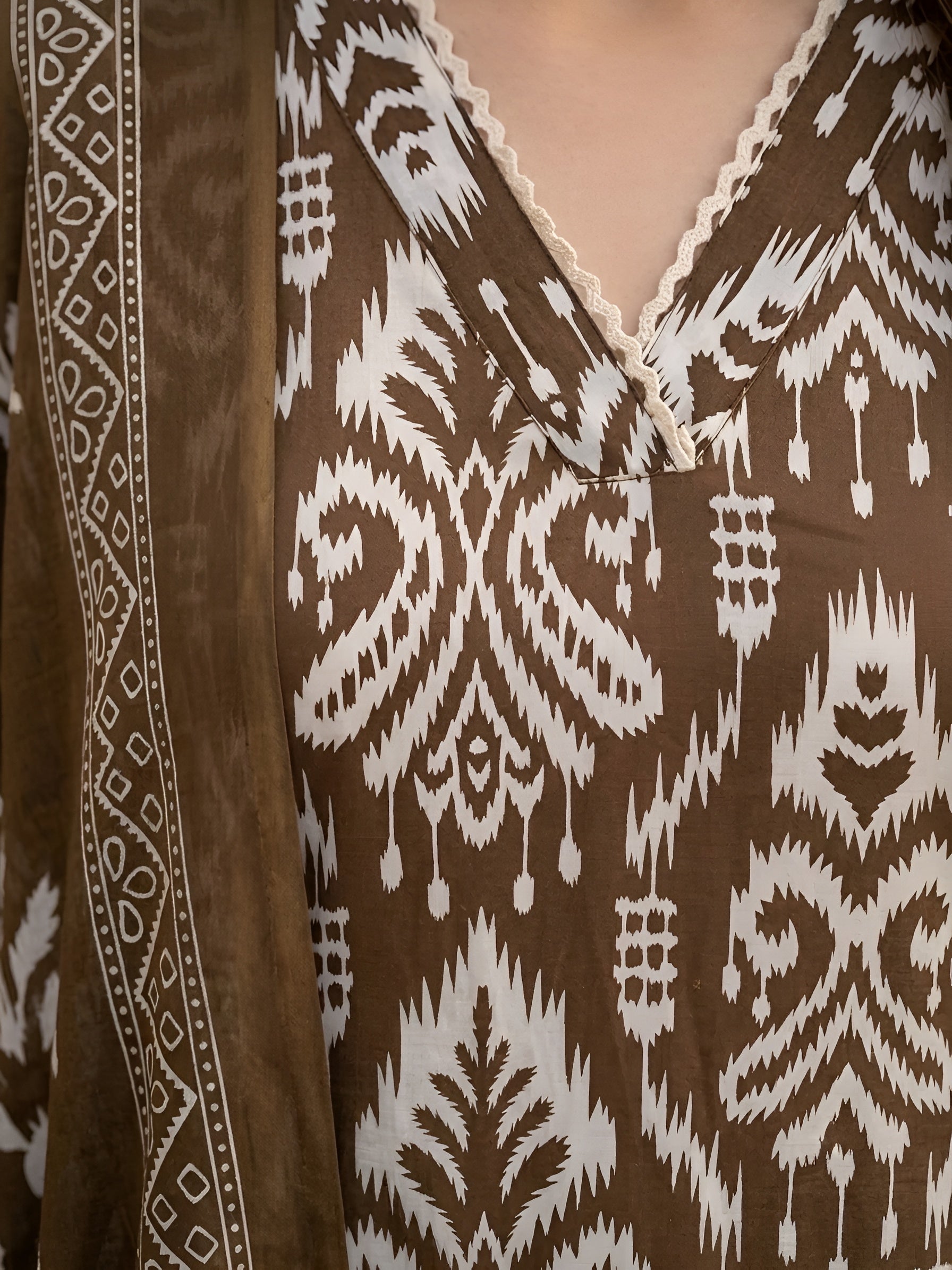 Color_Brown