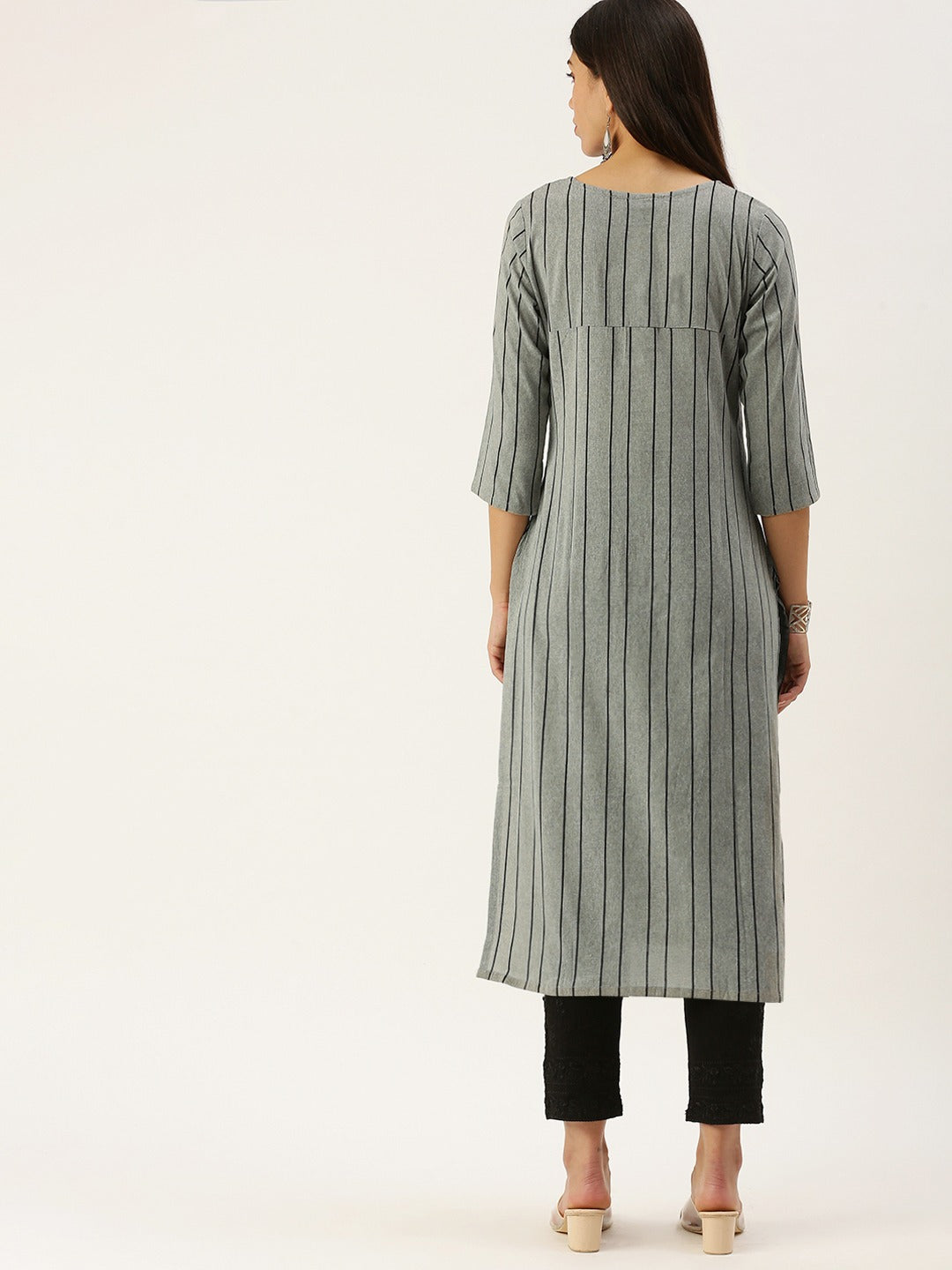 Color_Grey