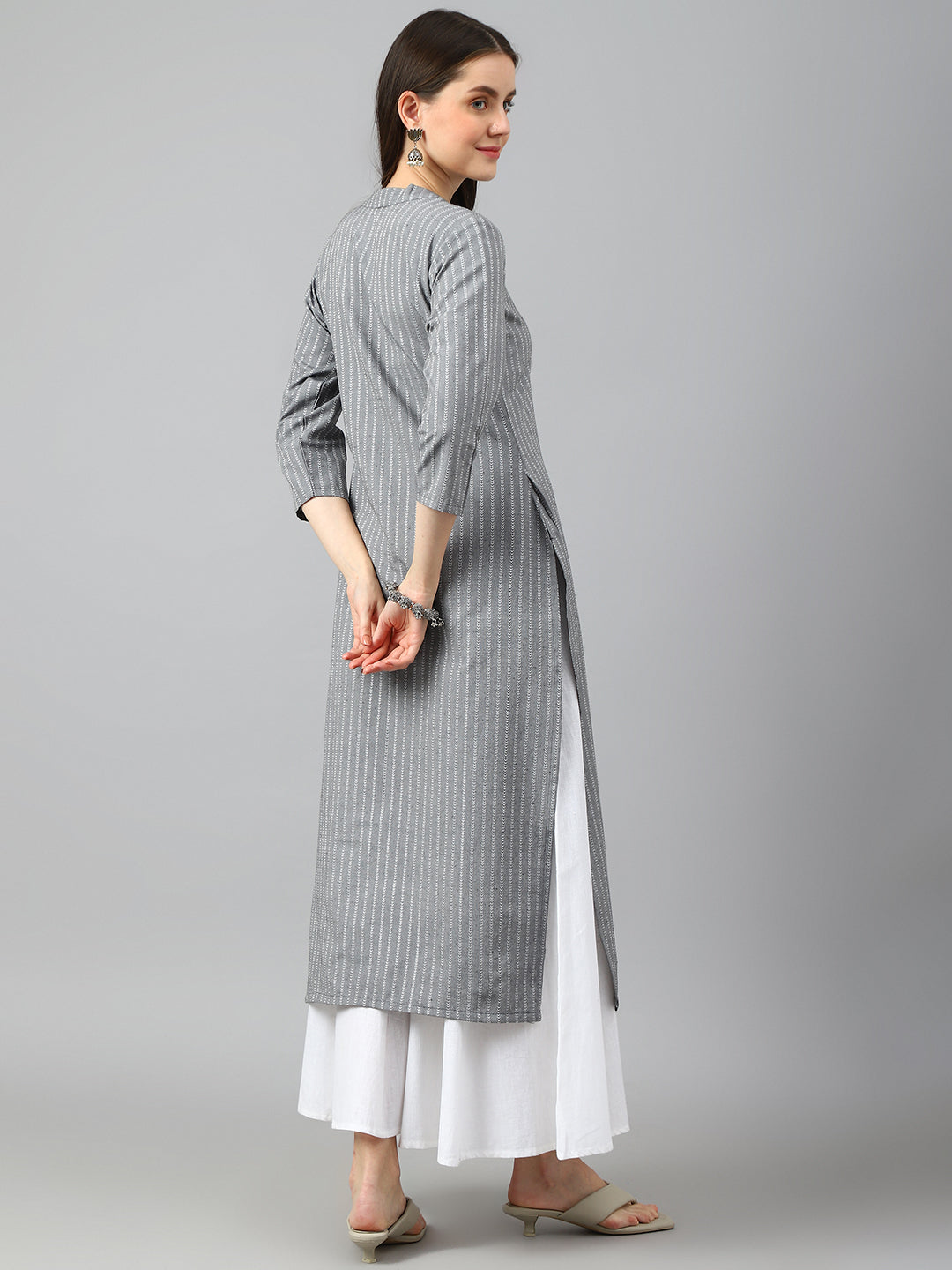 Color_Grey