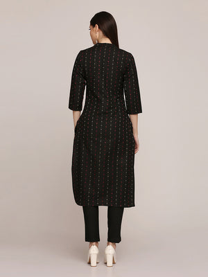 Color_Black