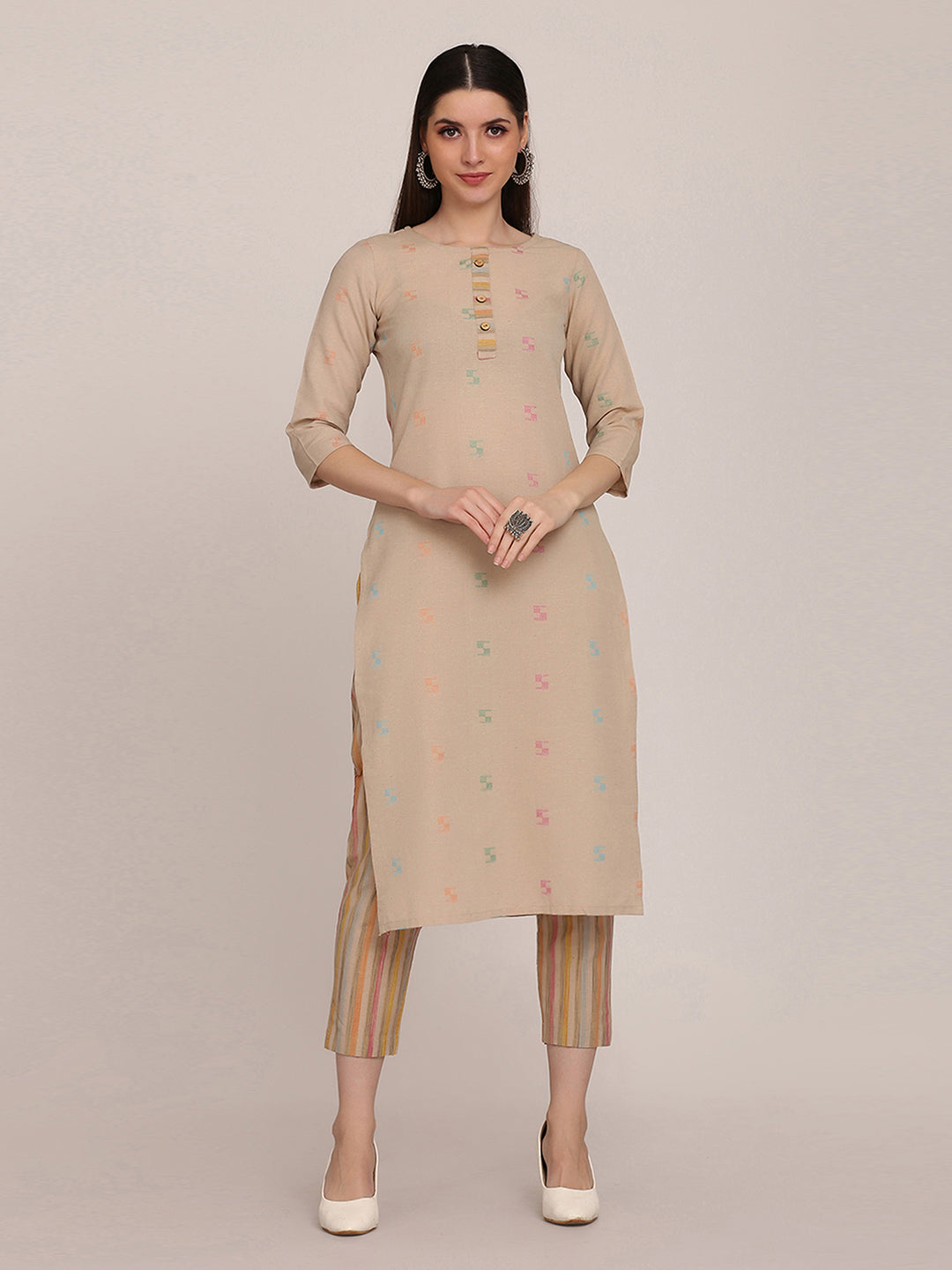 Color_Beige