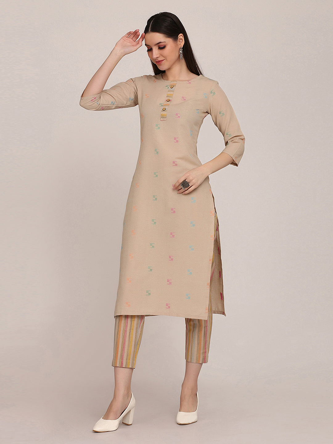 Color_Beige