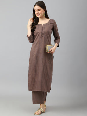 Color_Brown