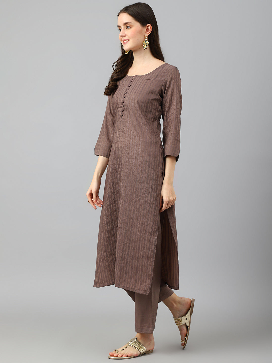 Color_Brown