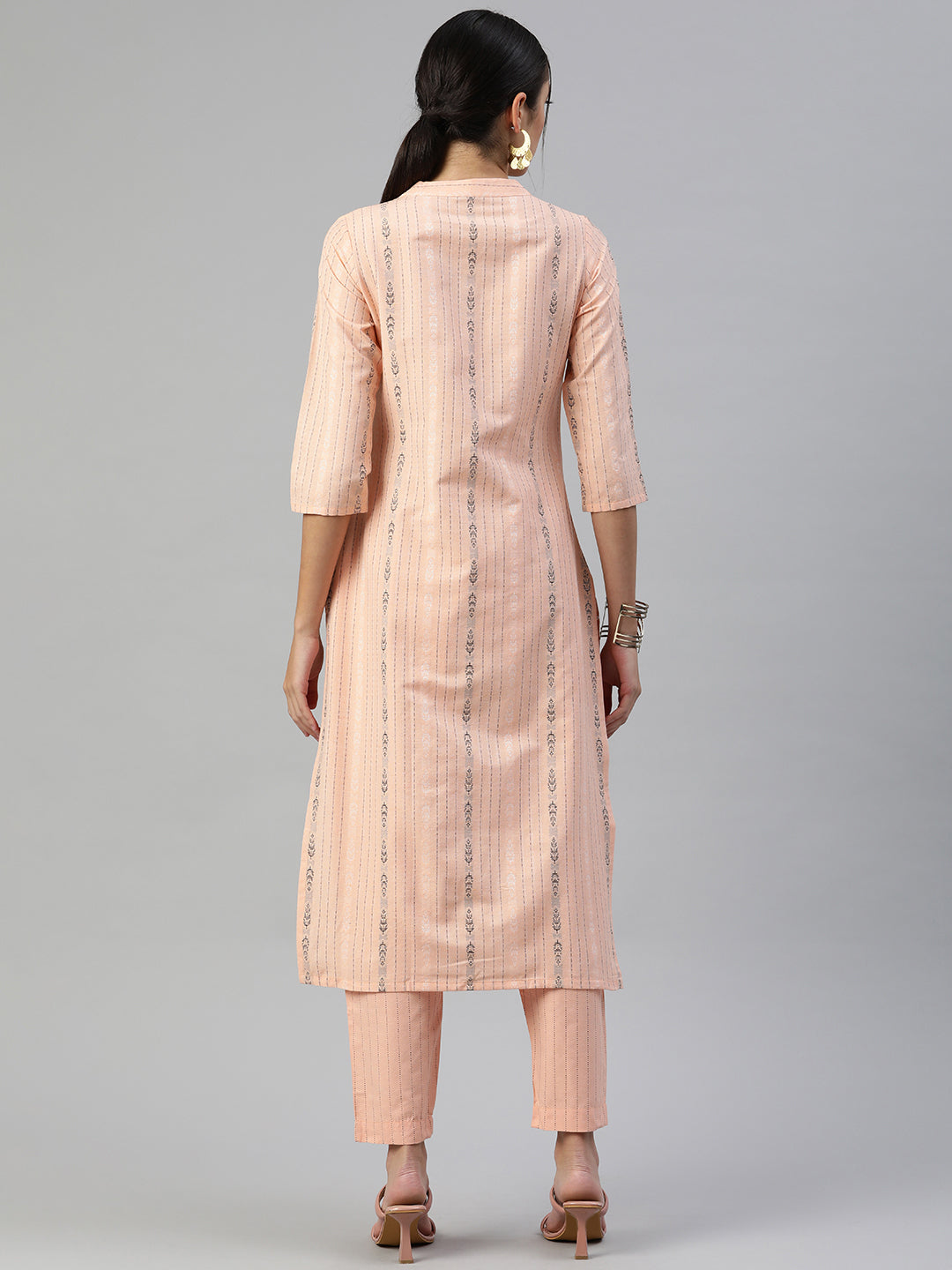 Color_Peach