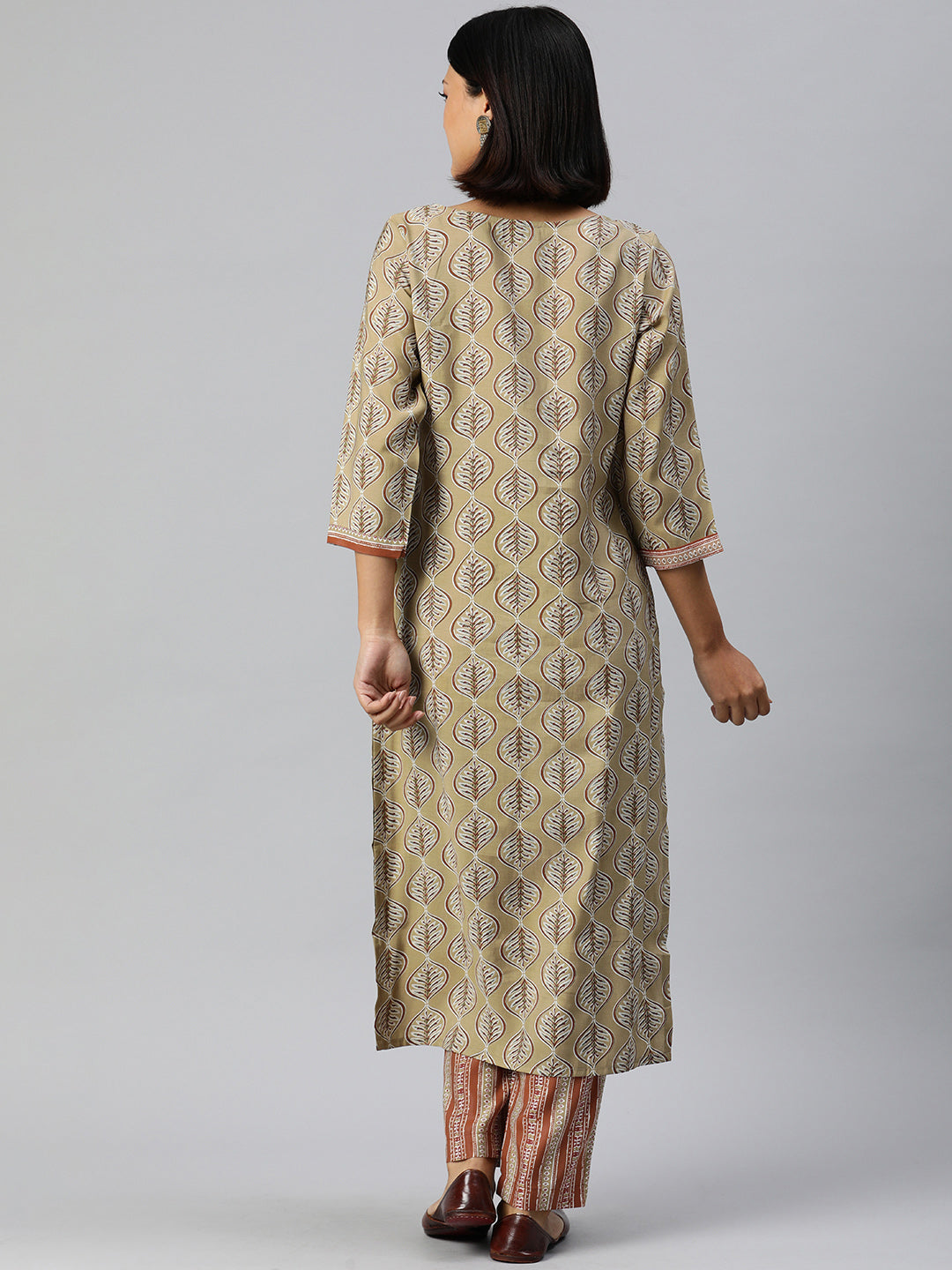 Color_Beige