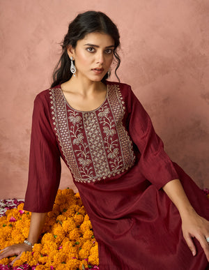 Color_Maroon