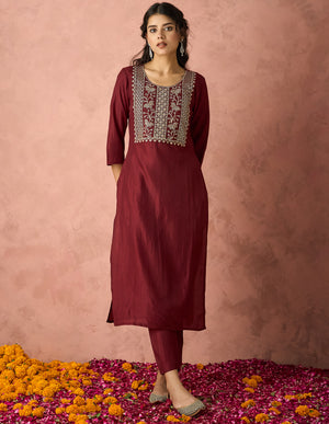 Color_Maroon