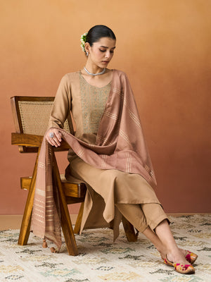 Color_Beige