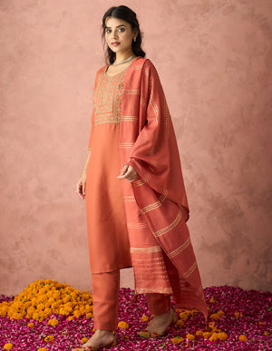 Color_Orange