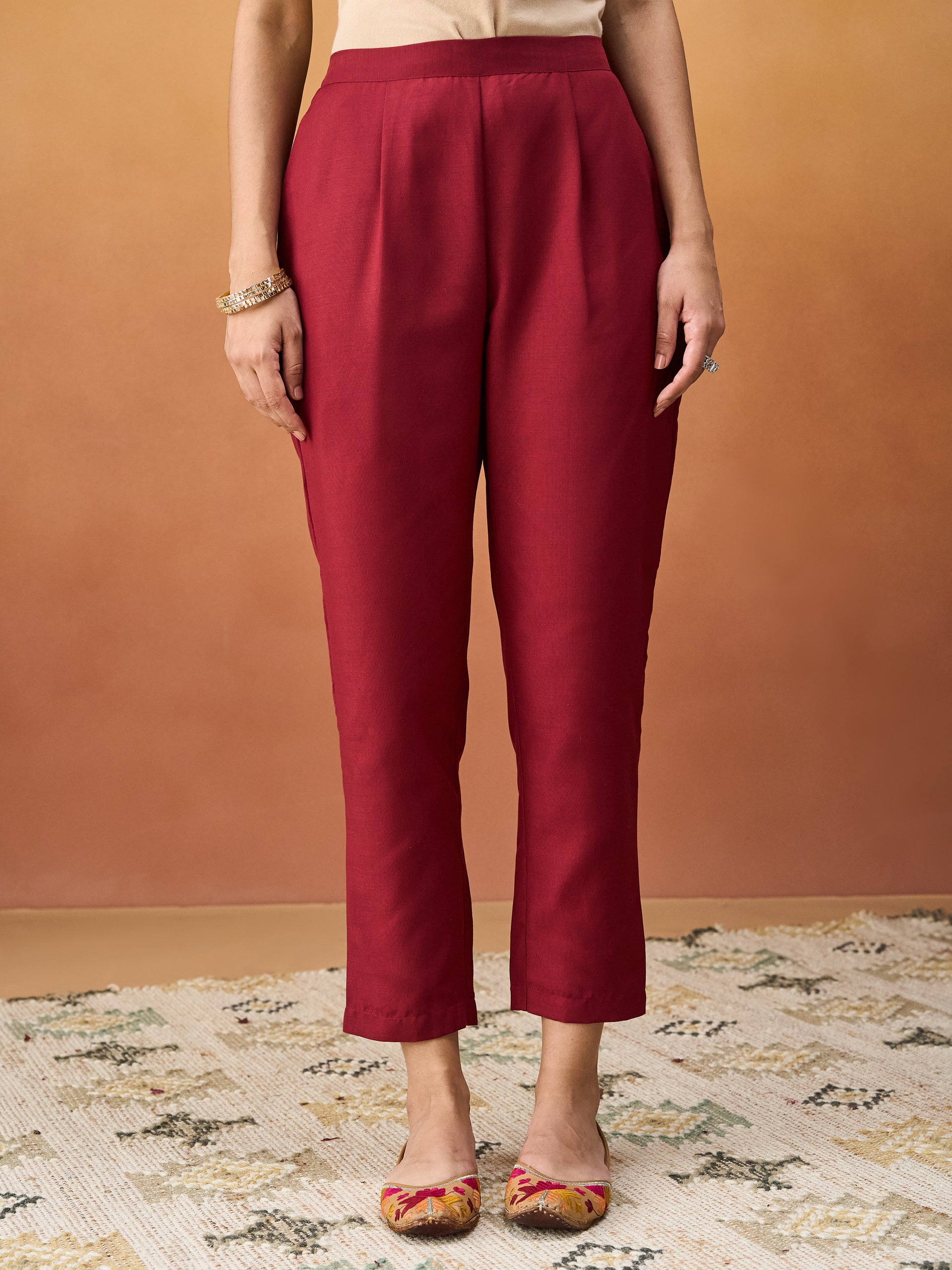 Color_Maroon