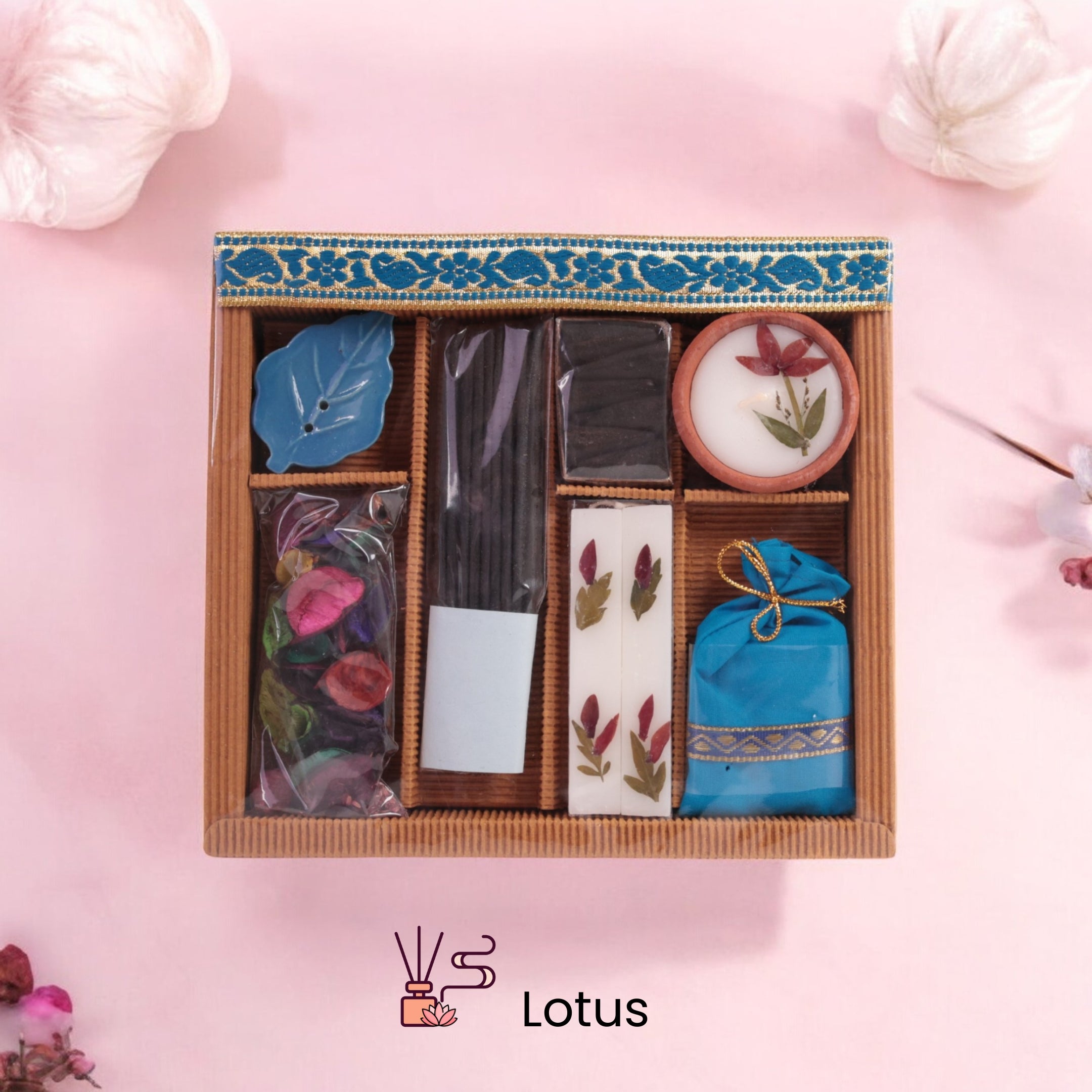 Handmade Aroma Gift Box with Potpourri – Set of 7