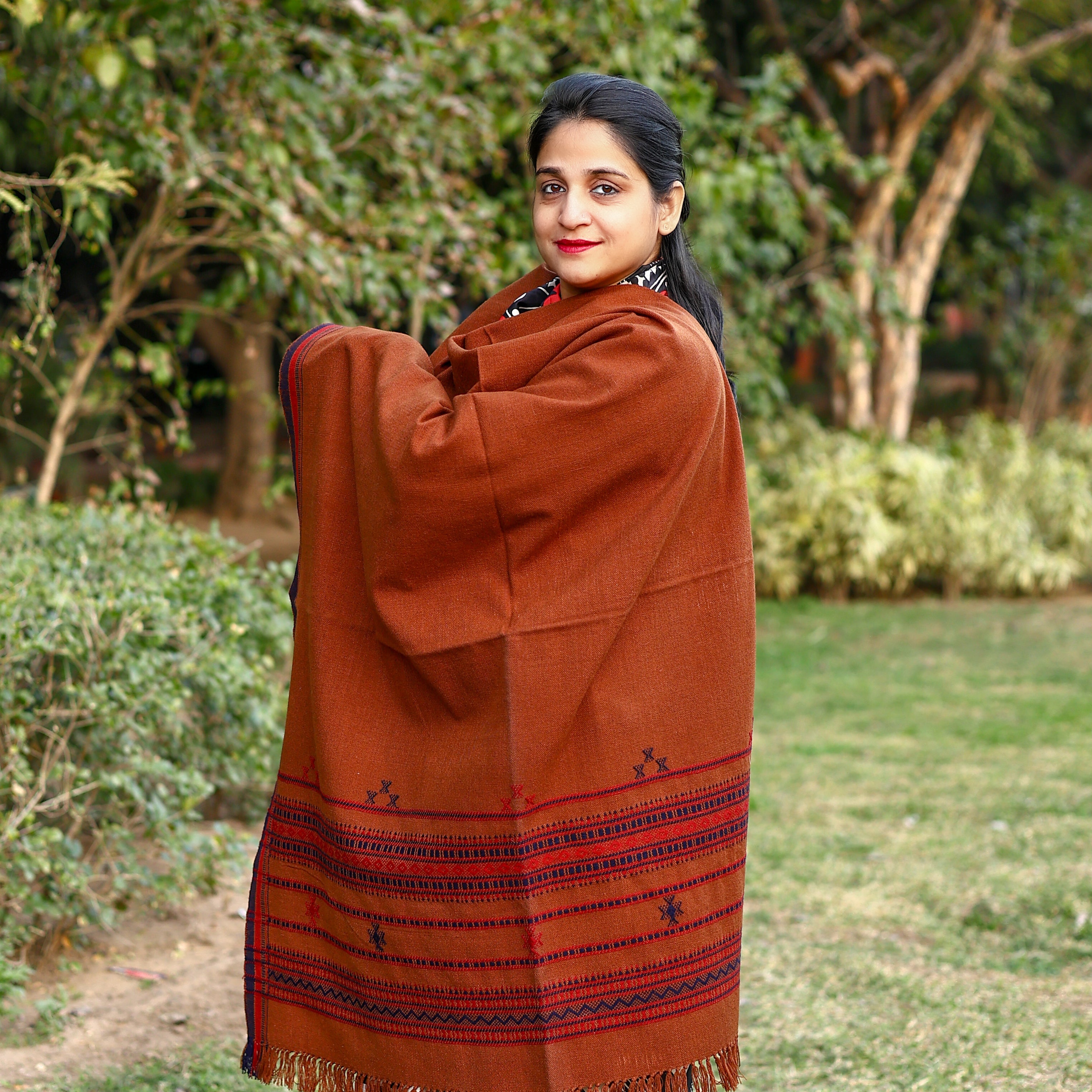 Handwoven Kutchi Bhujodi Brown Geometric Pattern Shawl