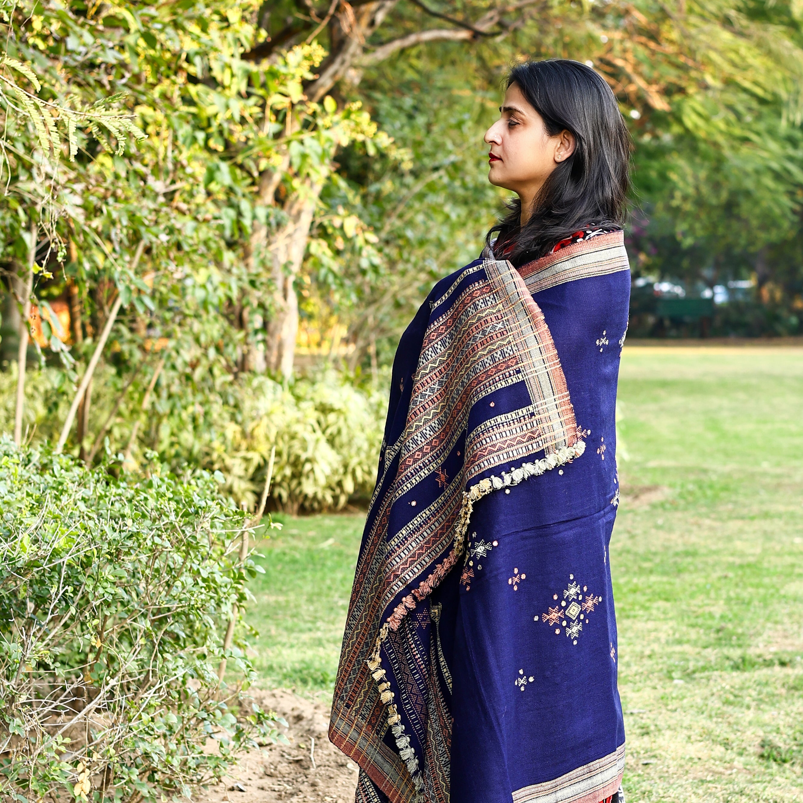 Handwoven Kutchi Bhujodi Navy Blue Shawl