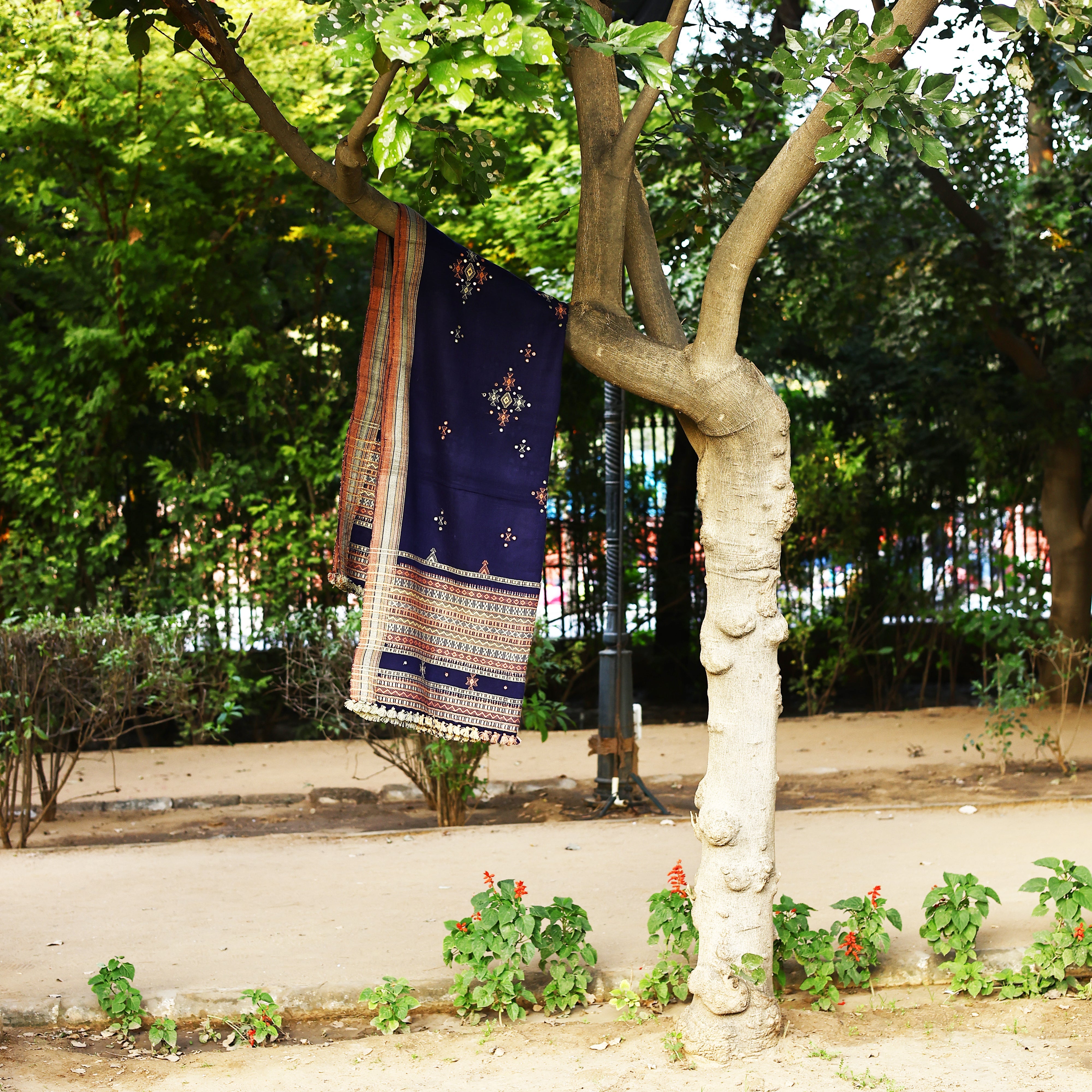 Handwoven Kutchi Bhujodi Navy Blue Shawl