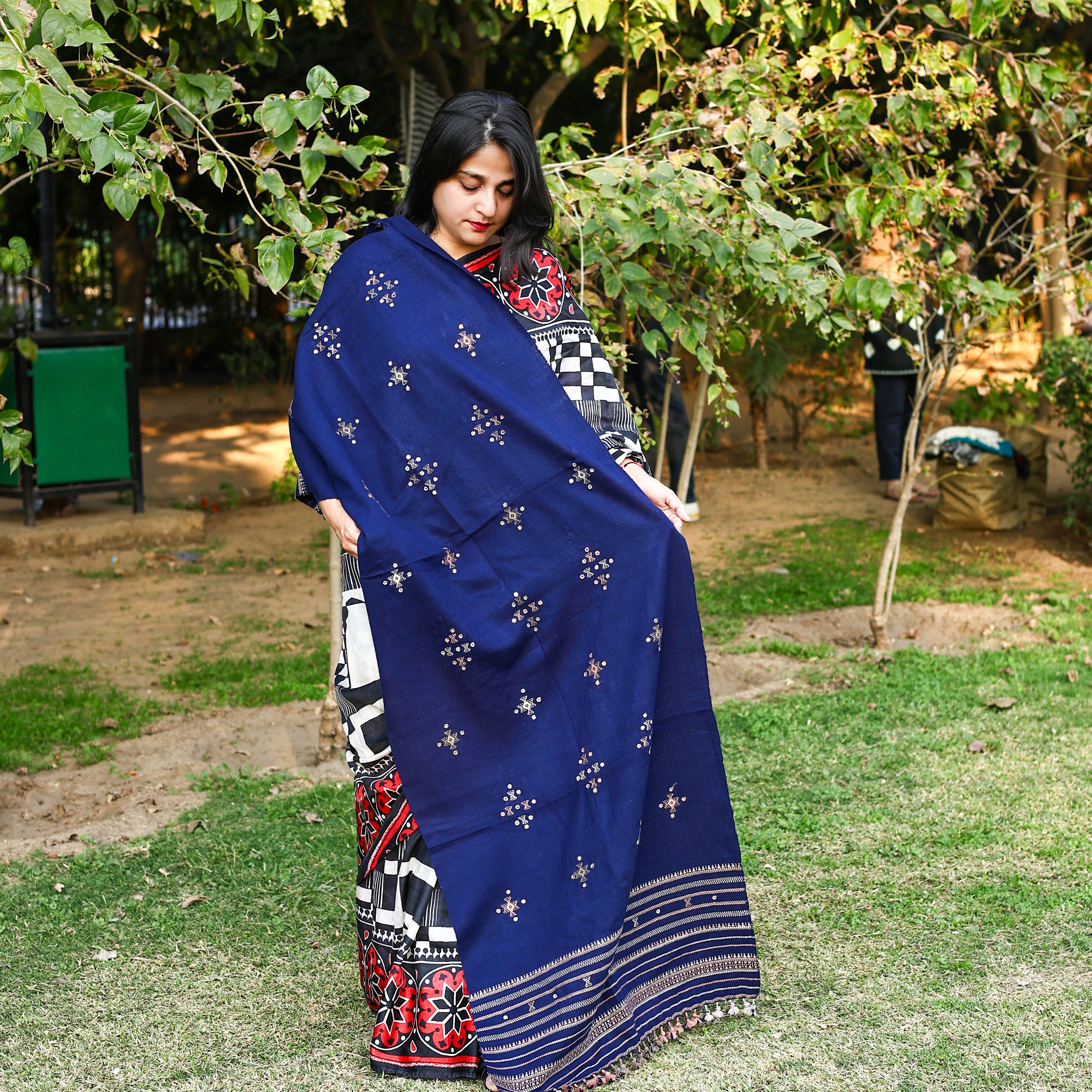 Handwoven Kutchi Bhujodi Navy Blue Stole