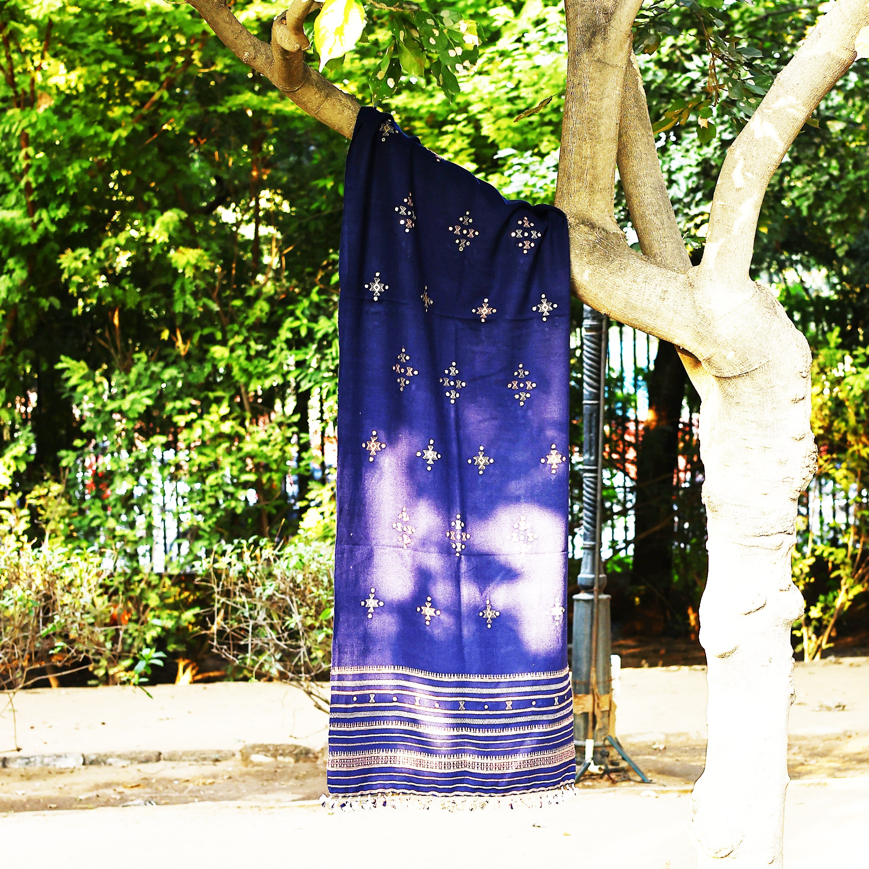 Handwoven Kutchi Bhujodi Navy Blue Stole