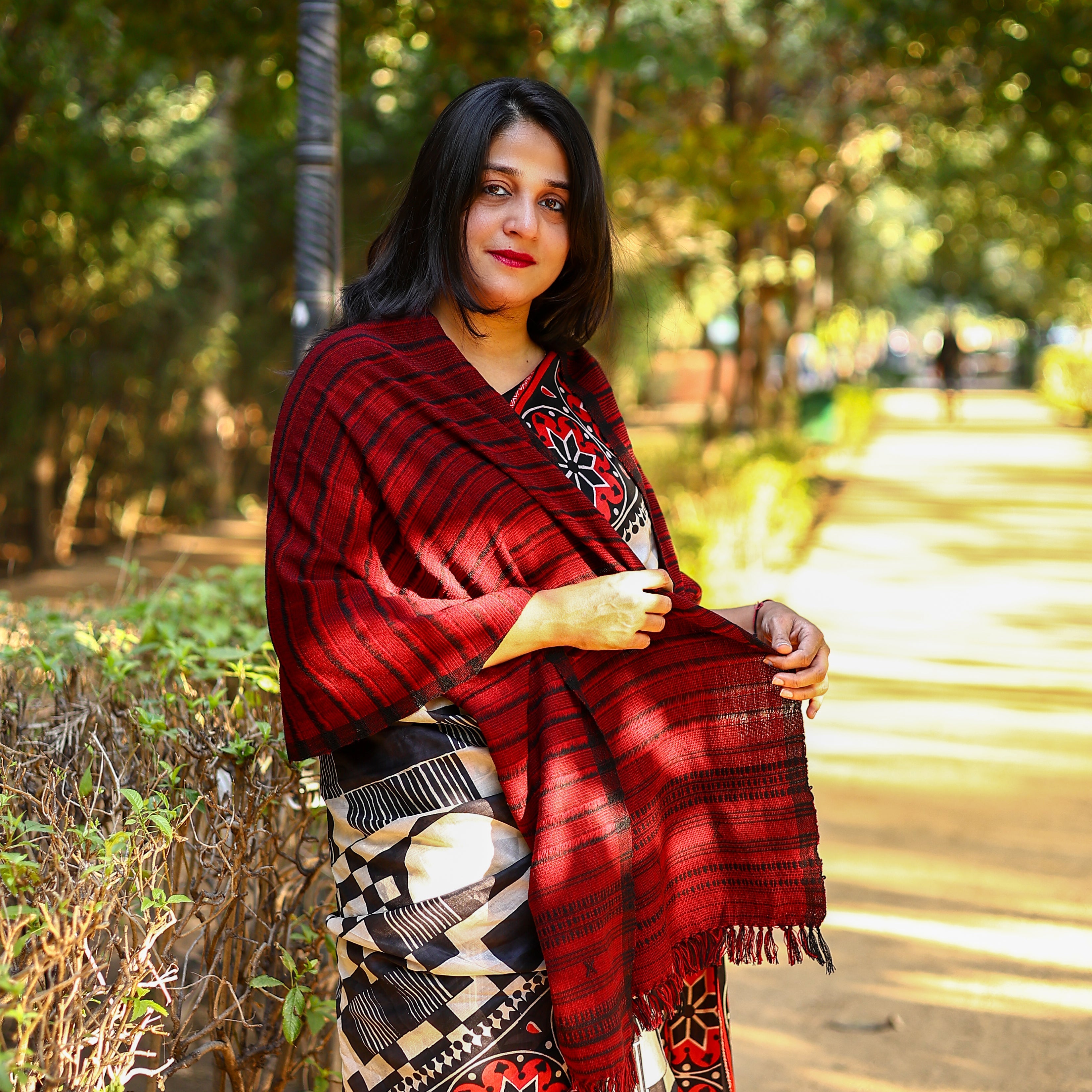 Handwoven Maroon and Black Kutchi Bhujodi Stole