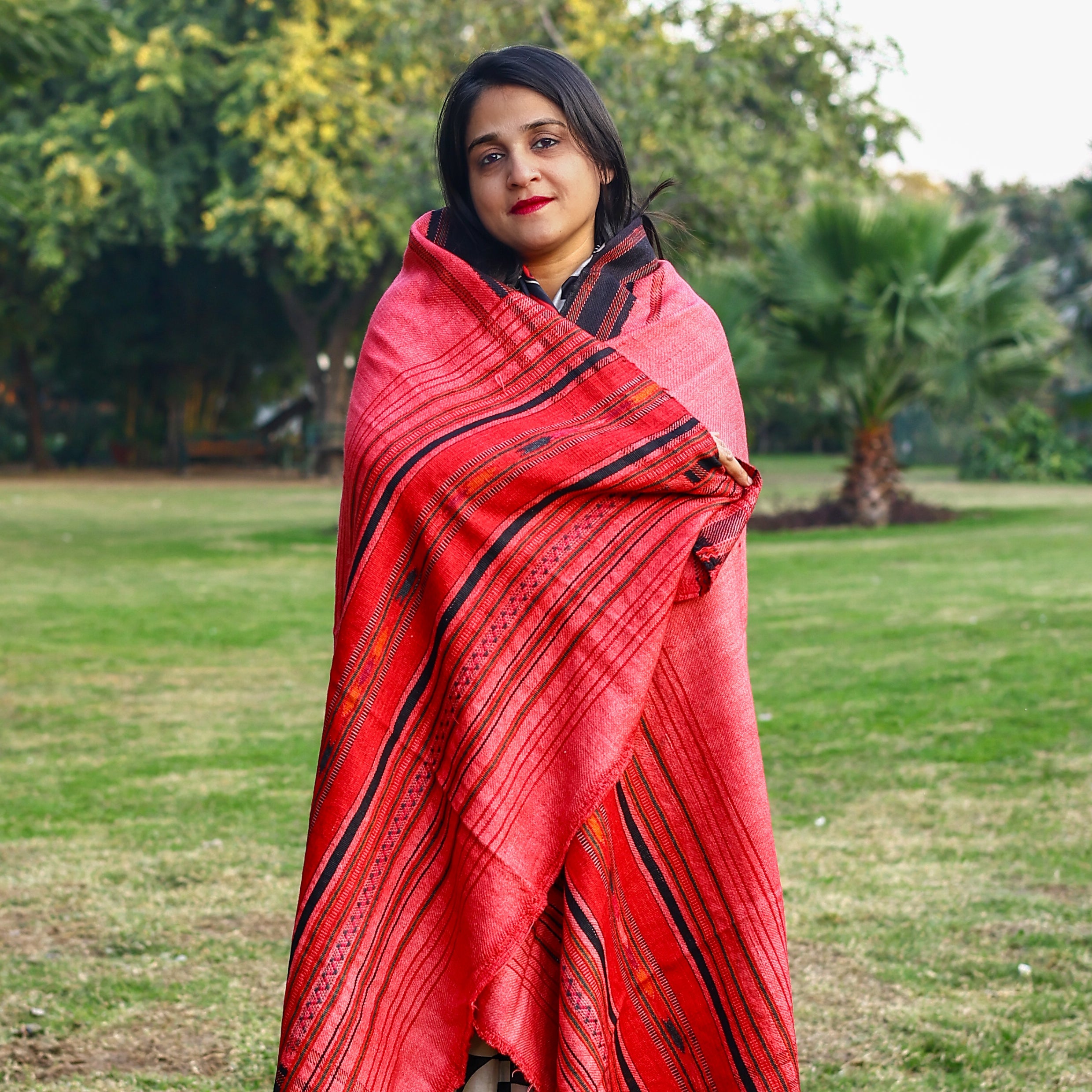 Handwoven Rajasthani Pattu Shawl—Pink