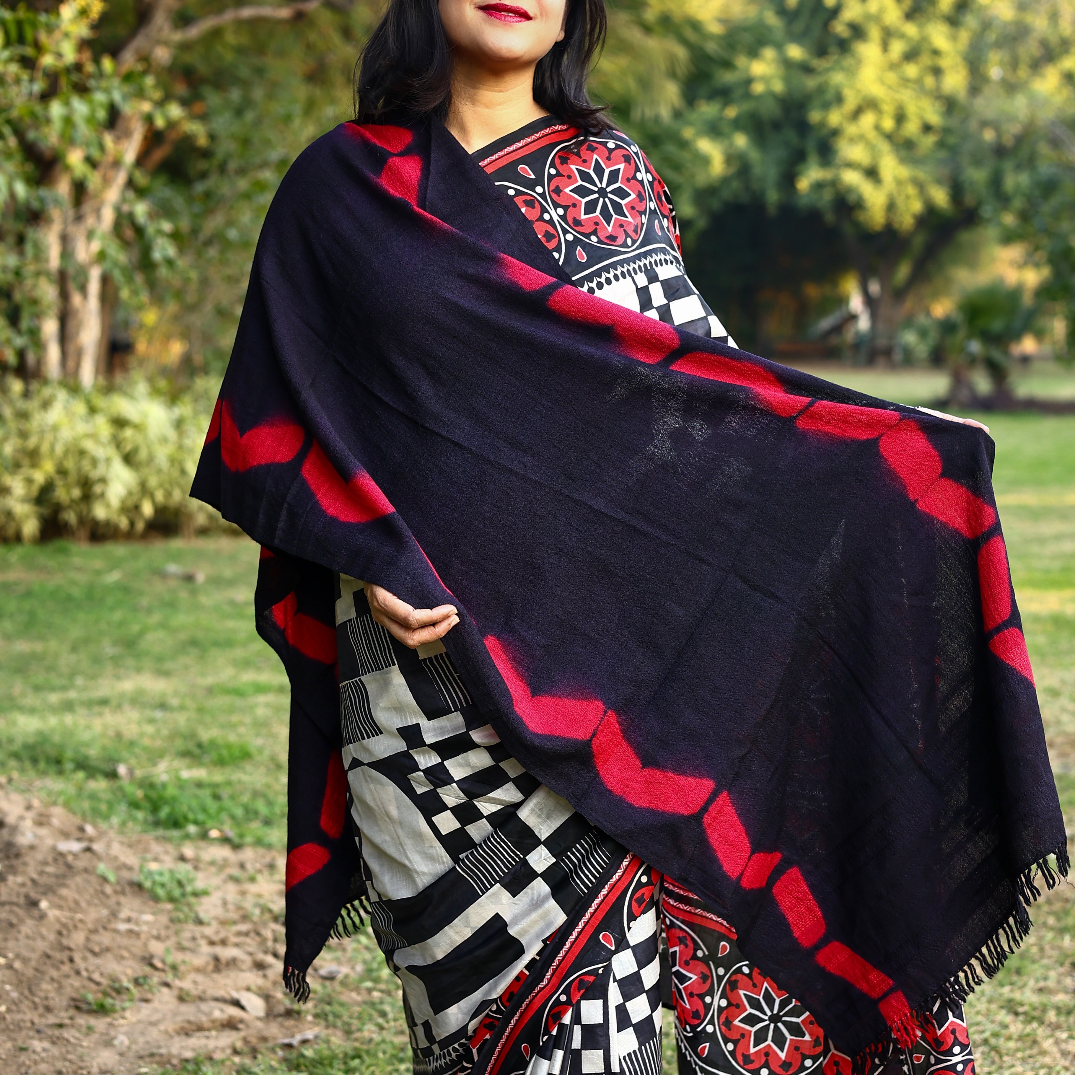 Handwoven Red and Black Kutchi Bhujodi Stole