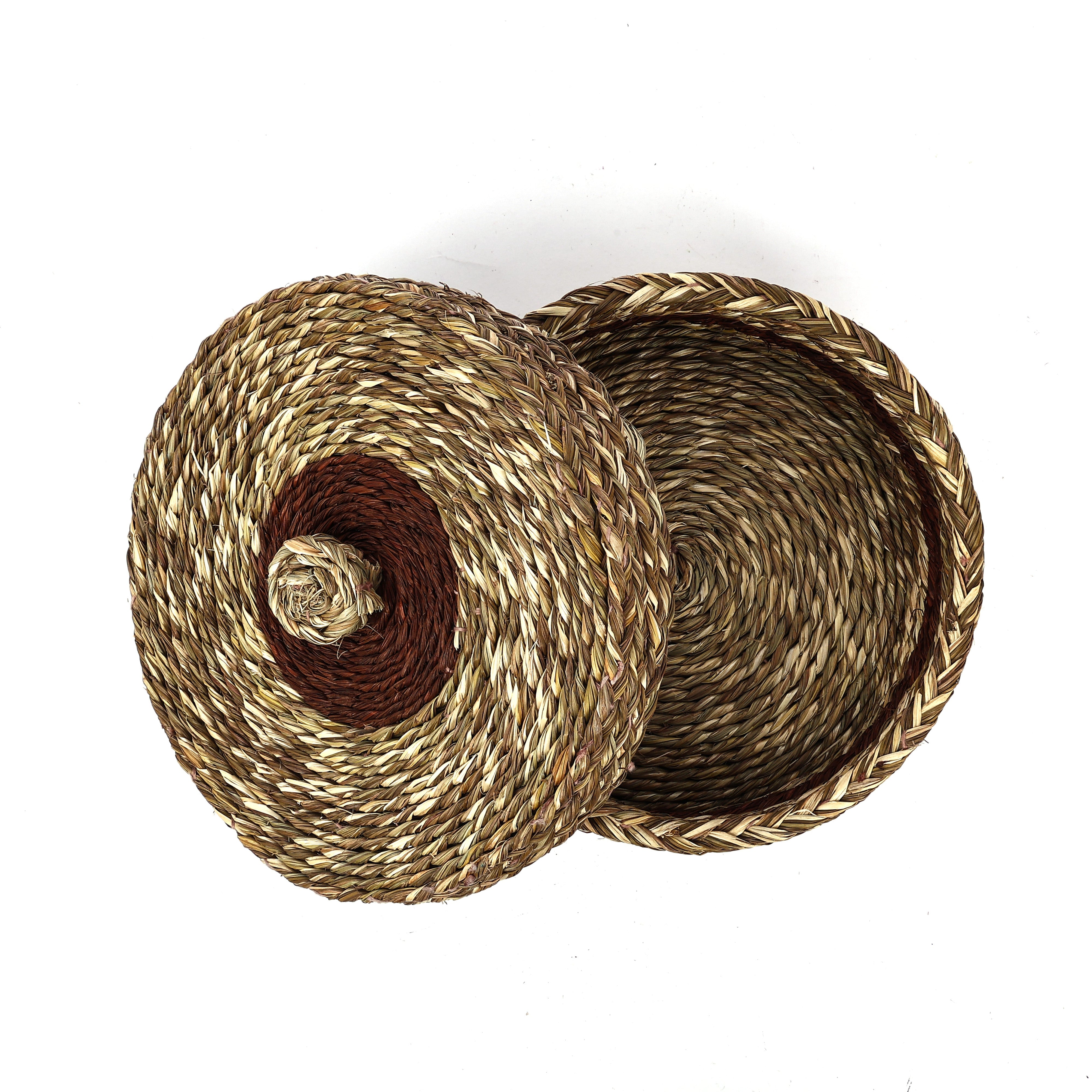 Handwoven Sabai Grass Chapati Box with Knob