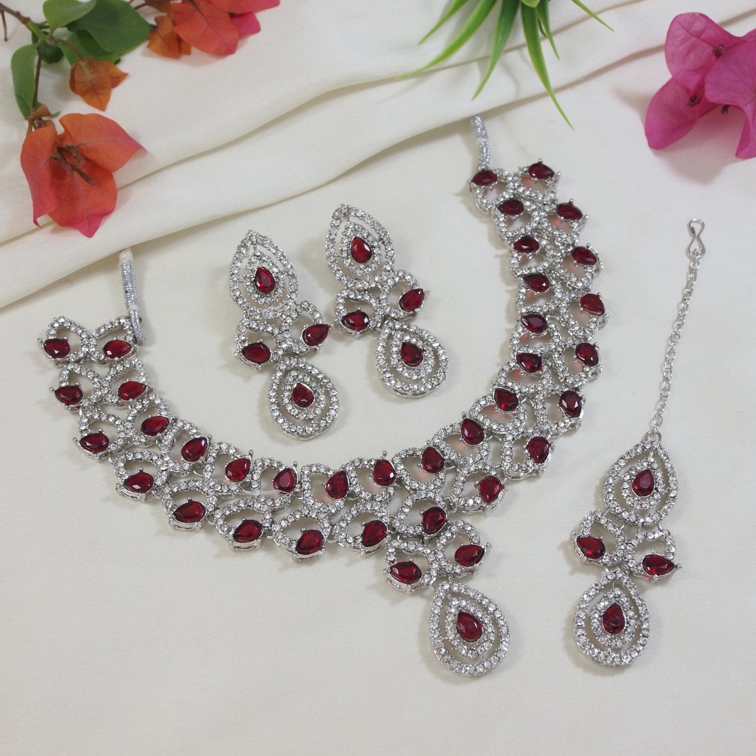 Color_Maroon