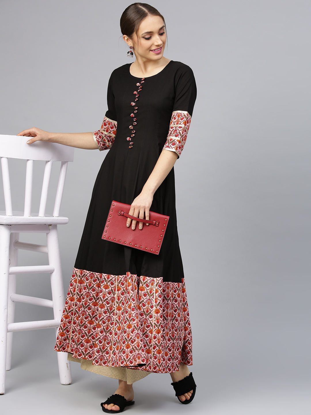 Color_Black