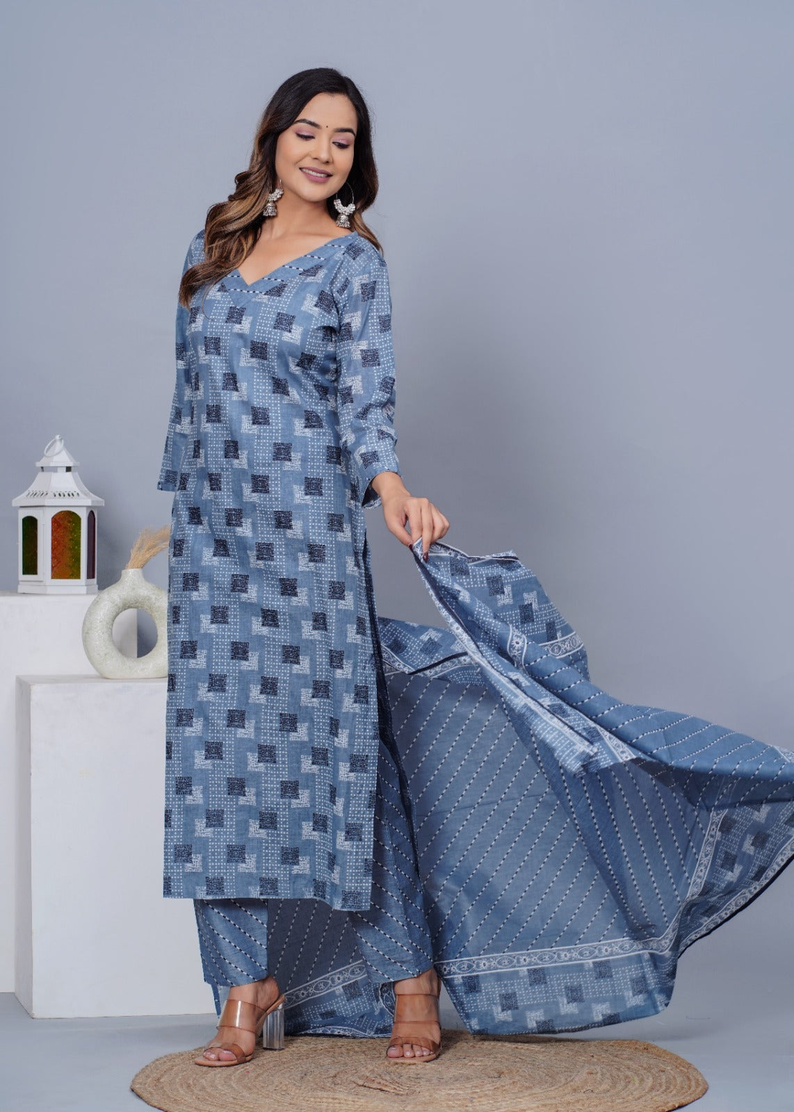 Women's Stylish Cotton Kurta with Pant and Dupatta Set - Taantav