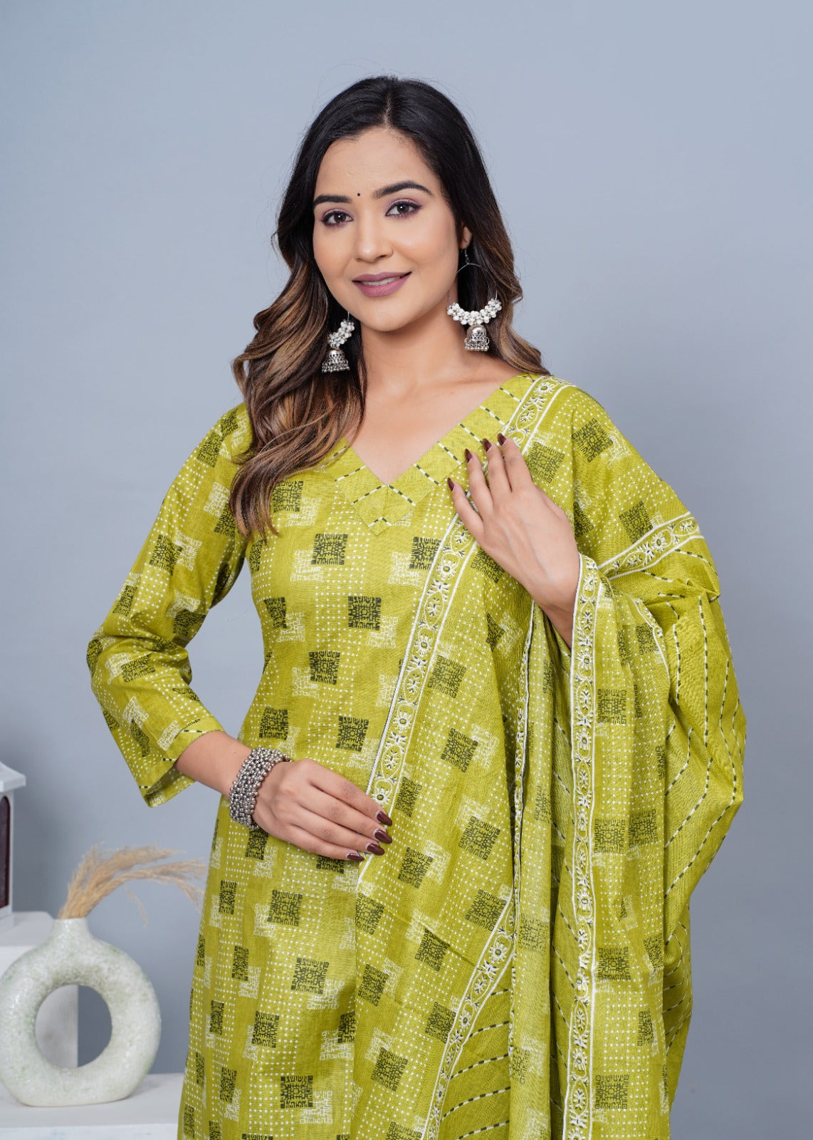 Women's Stylish Cotton Kurta with Pant and Dupatta Set - Taantav