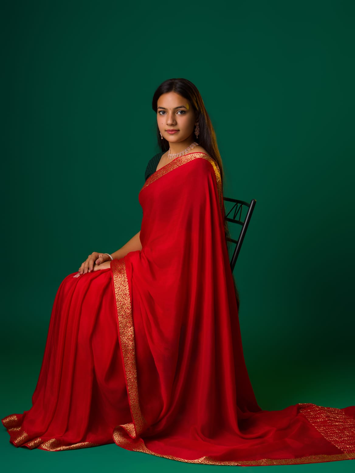 Women's Ojariya Chinon Zari border Pallu saree MAHA