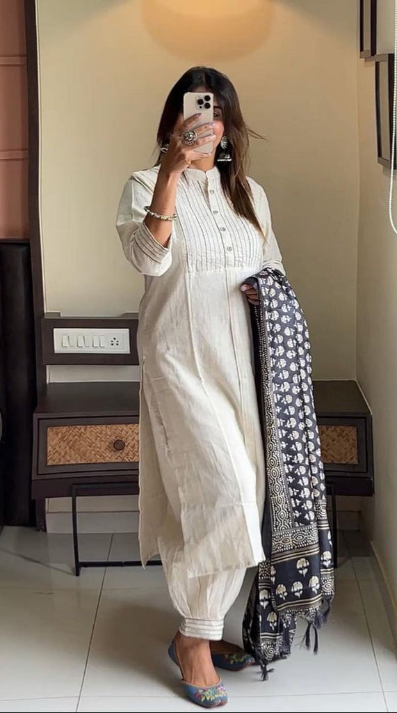 Women's Off-White Cotton Kurta Set with Printed Dupatta