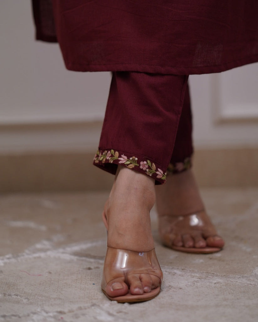 color_Maroon