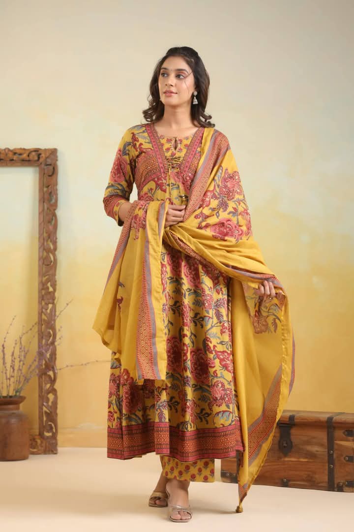 Women's Mustard Maroon Floral Anarkali Kurta Set With Dupatta
