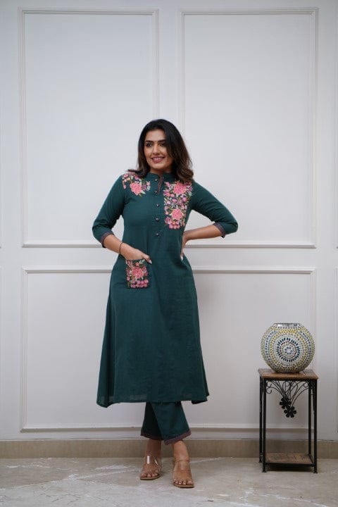 Women's Enbrel Green Embroidered Cotton Kurta And Pant Set