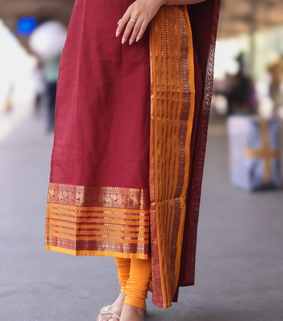 Women's Maroon Kanchi Cotton Suit Set With Traditional Zari Border