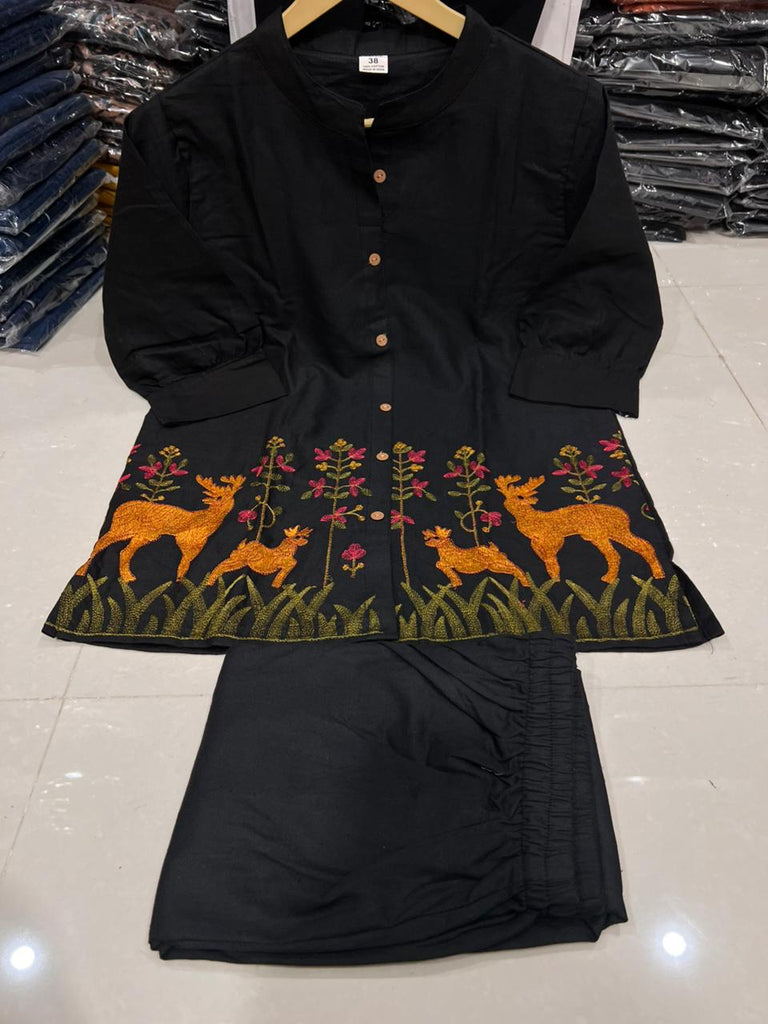 Women's Black Cotton Flex Co-Ord Set with Deer Embroidery