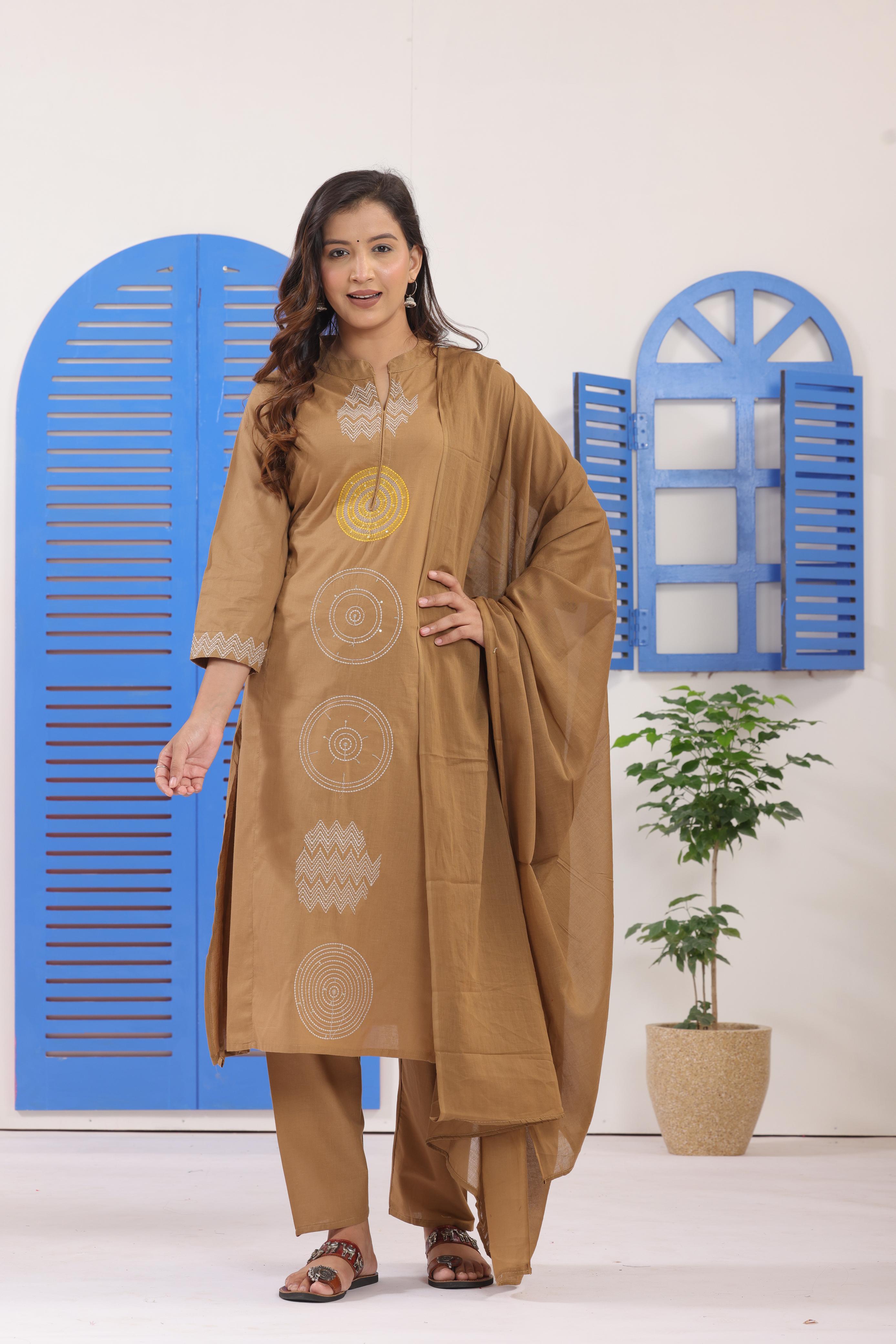 Women's Warm Caramel Brown Cotton Suit Set With Geometric Thread Embroidery
