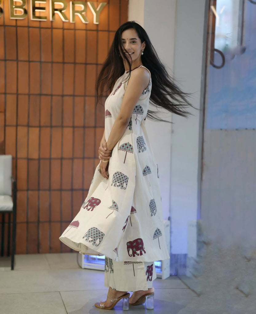 Women's Off White Elephant Print Cotton Flex Co-Ord Set