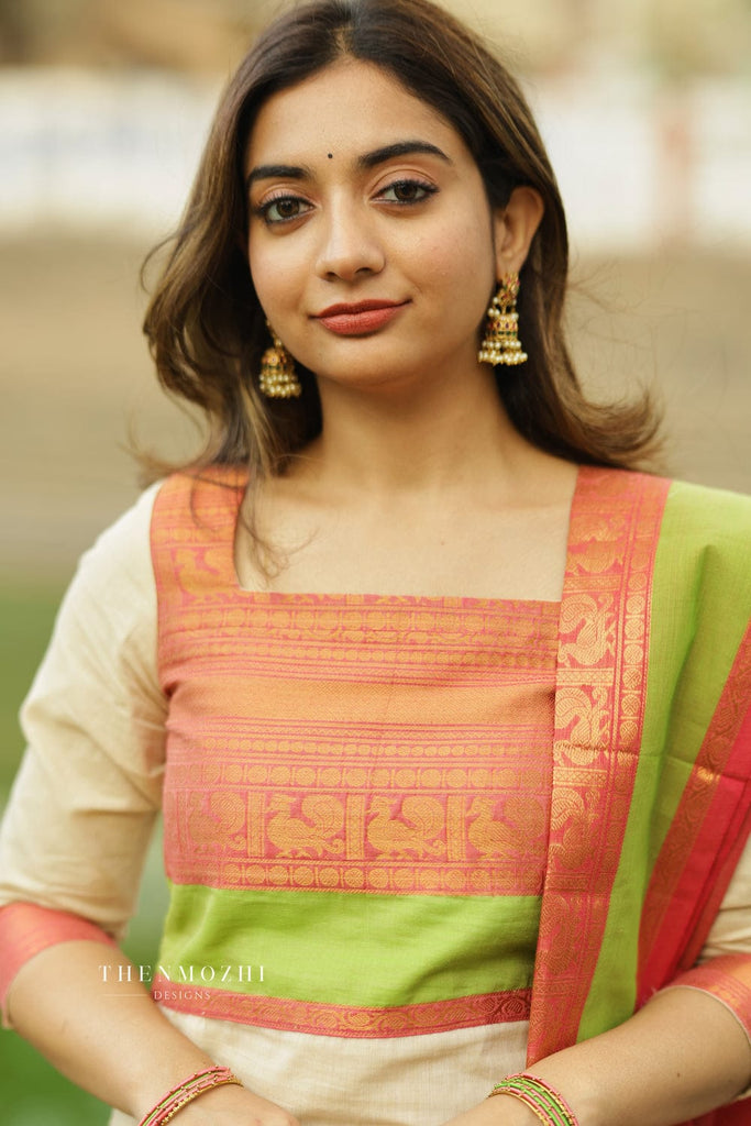 Women's White Kanchi Cotton Suit Set with Contrast Green & Pink Dupatta