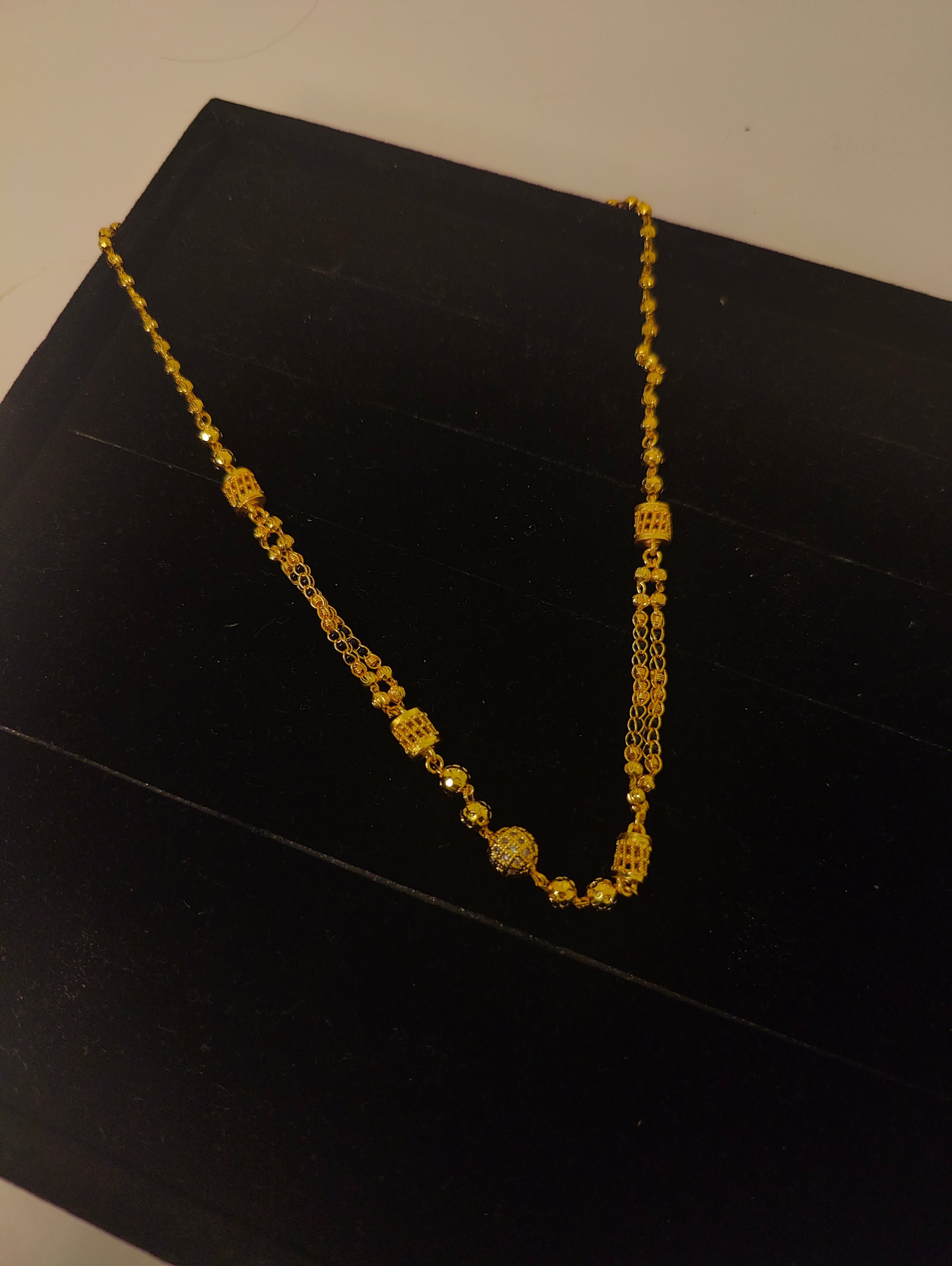 Color_gold