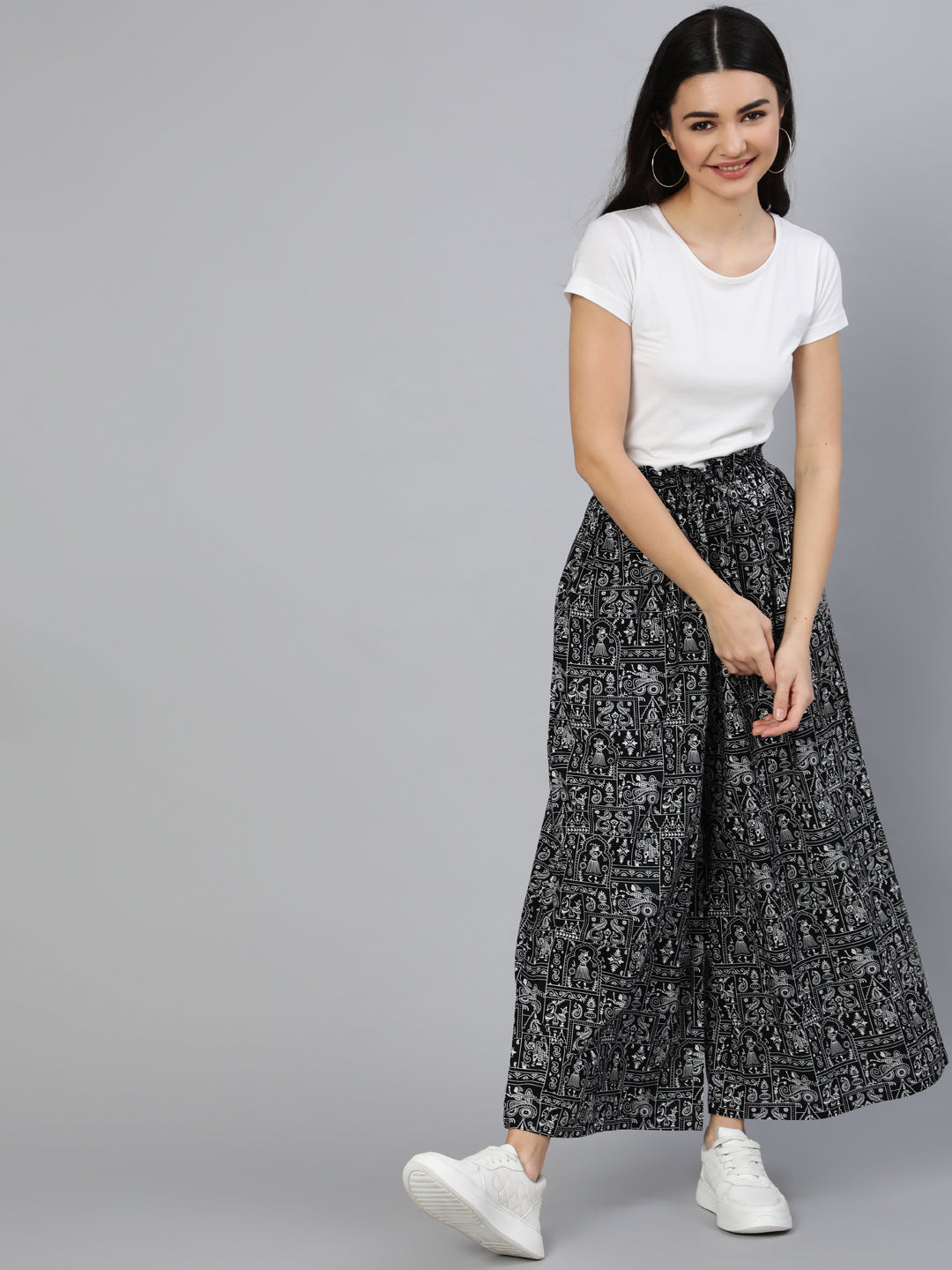 Women's Black Printed Wide Legged Printed Plazo With Side Pockets - Nayo Clothing USA