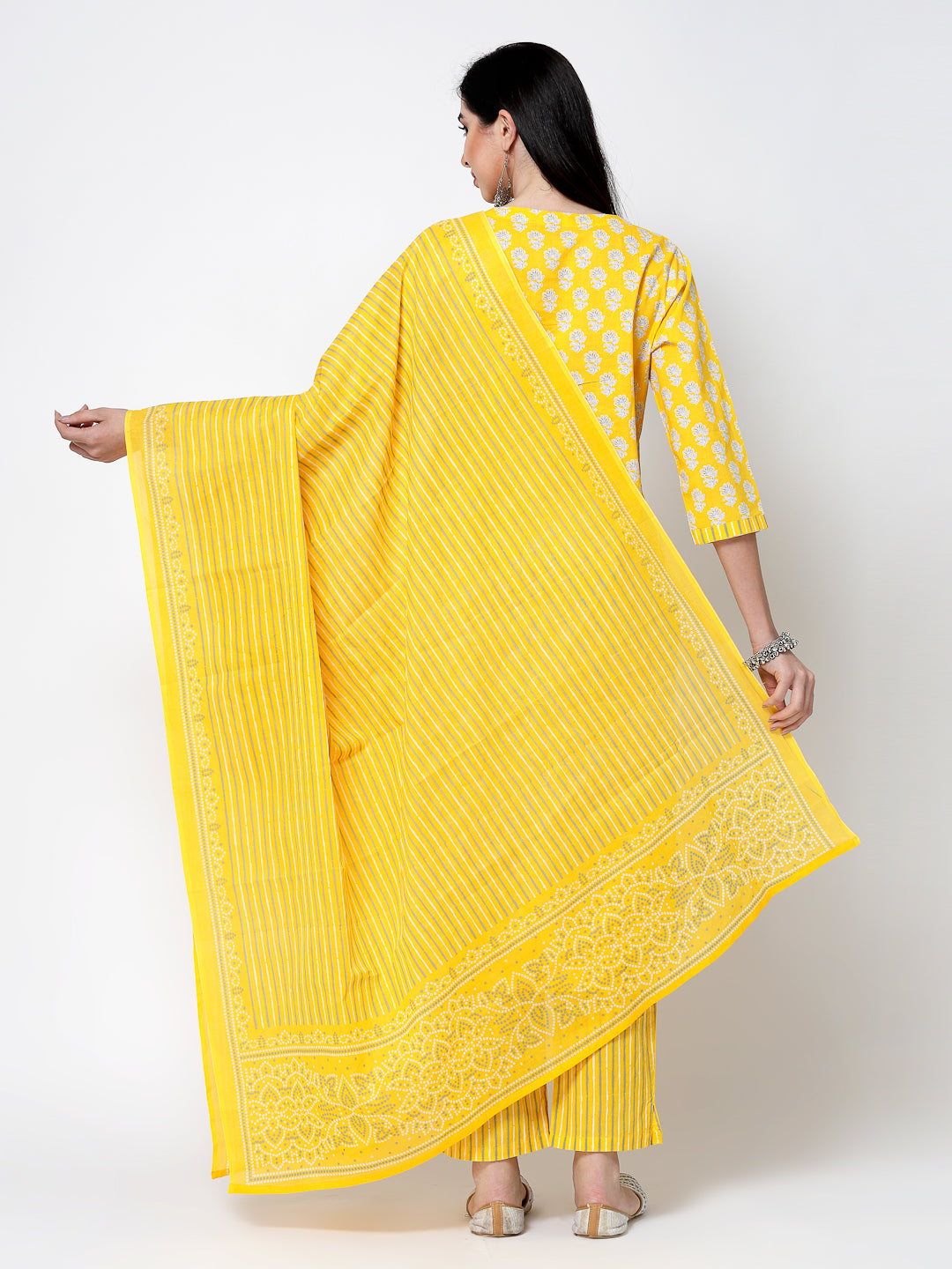 Women's Yellow Embroidered Cotton Suit Set - Benaaz