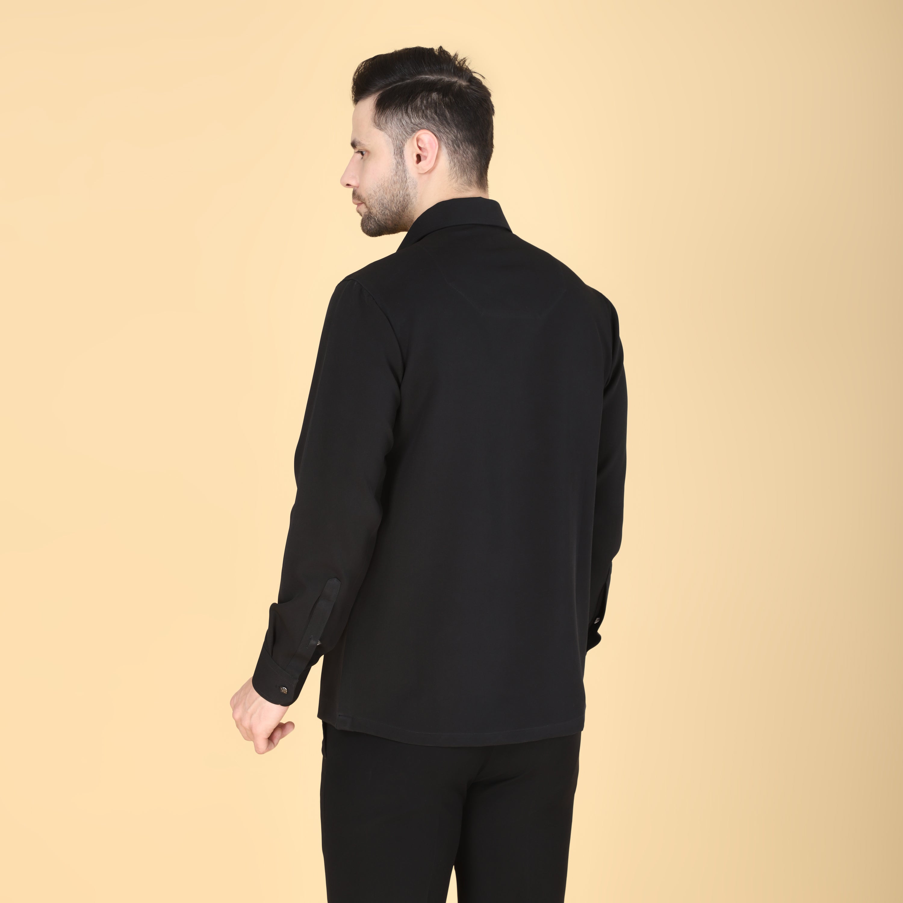Color_Black