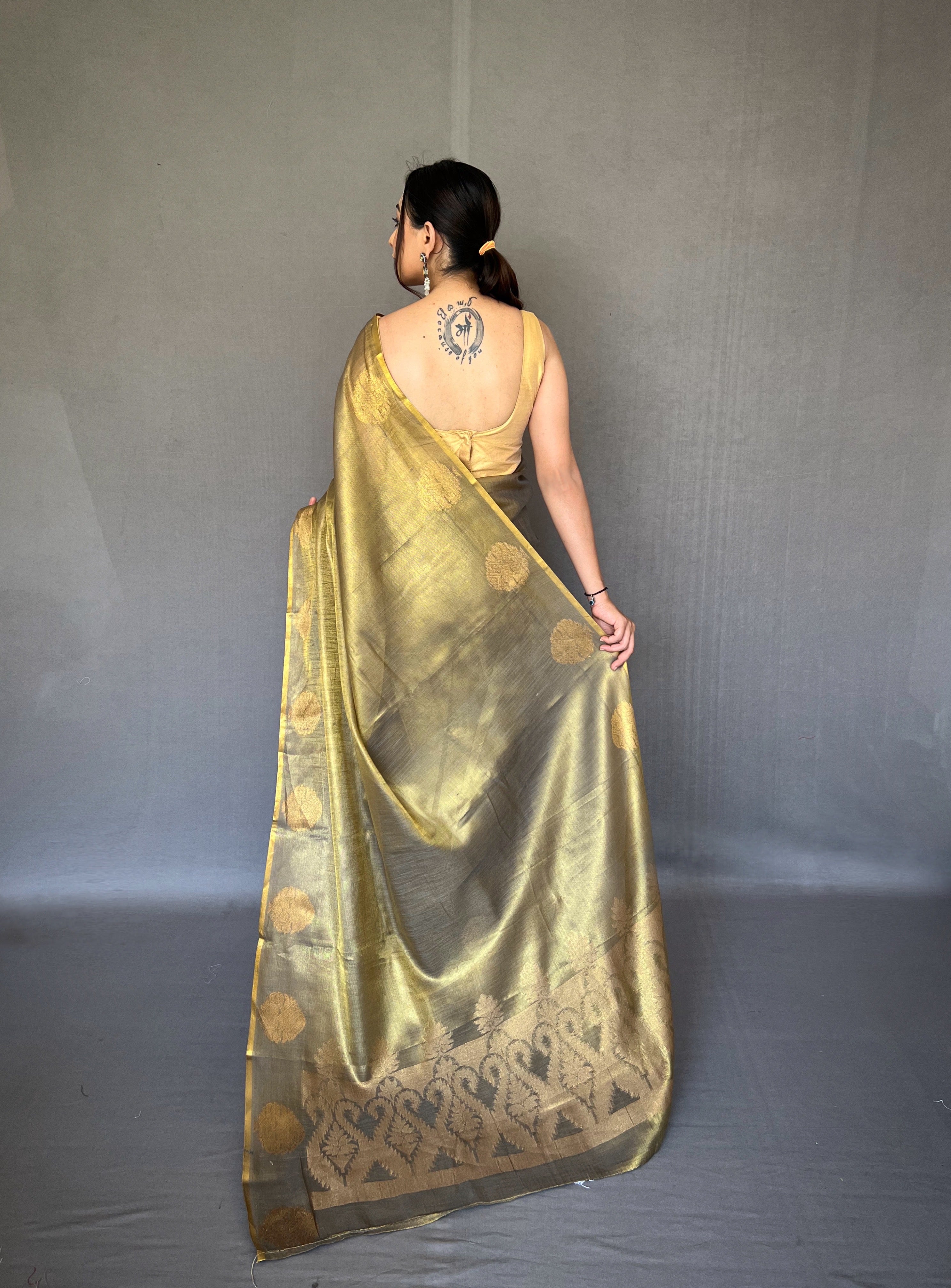 Color_Gold